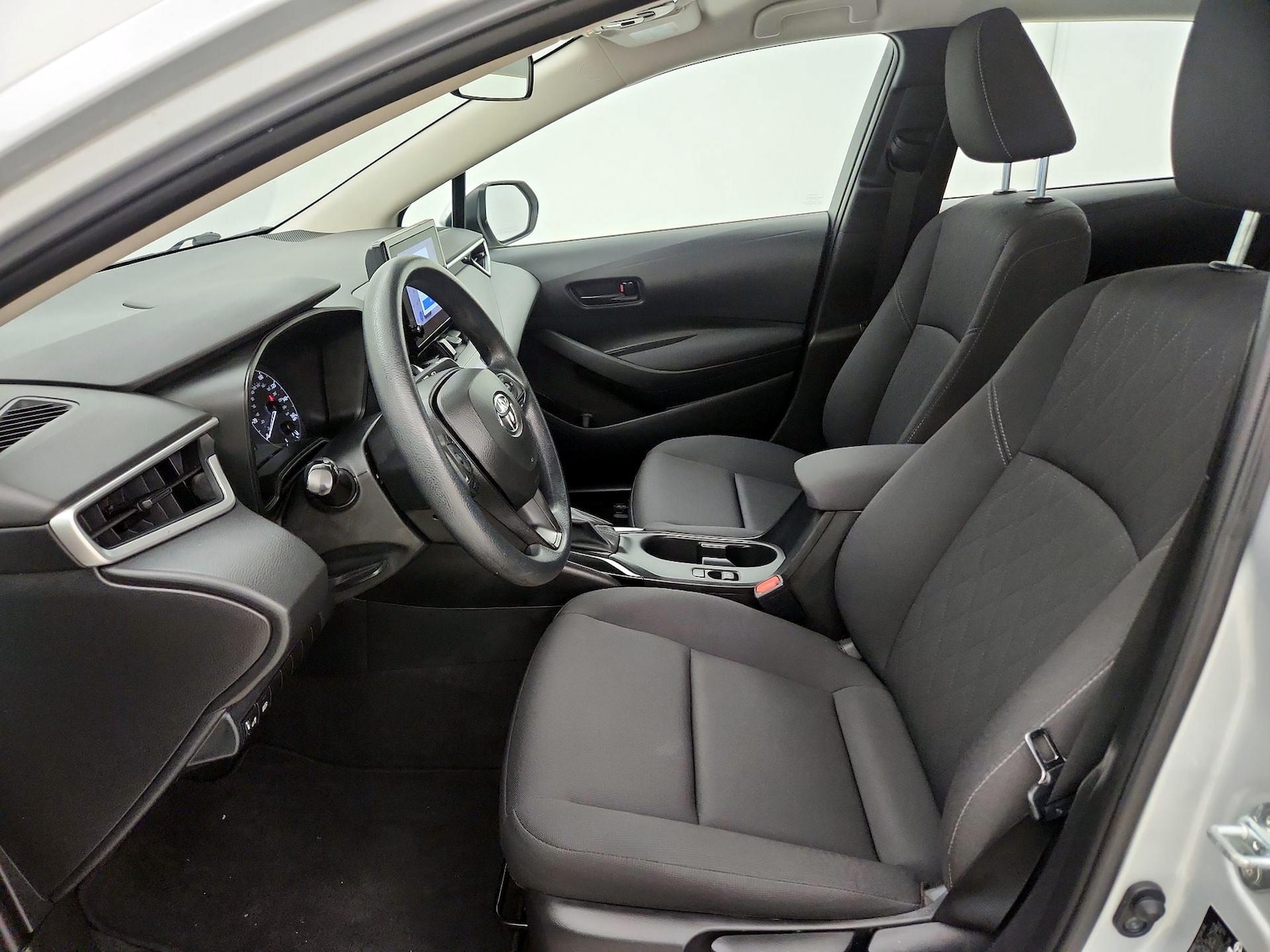 2023 Toyota Corolla LE - Photo 12