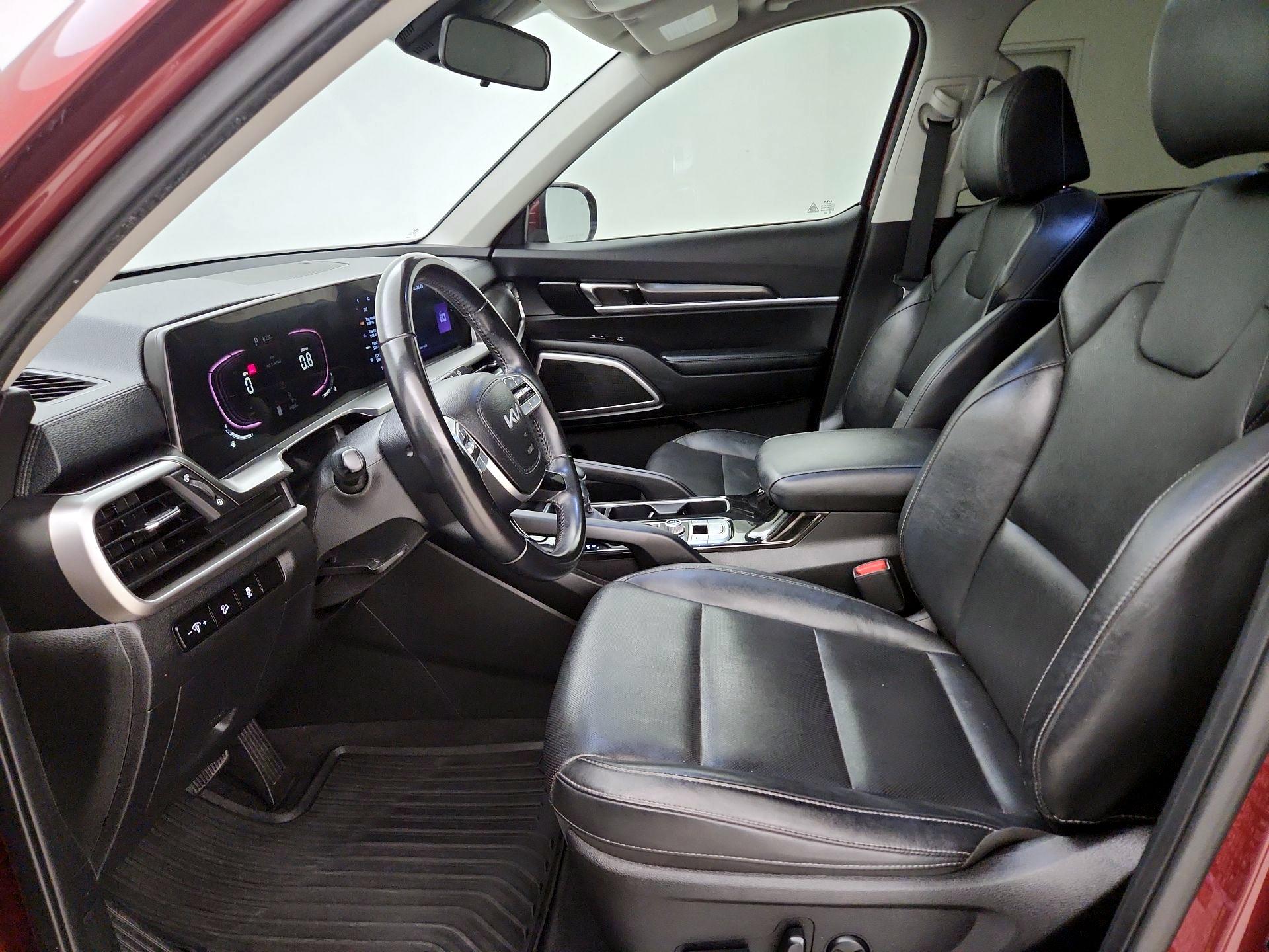 Thumbnail: 2023 Kia Telluride - 11