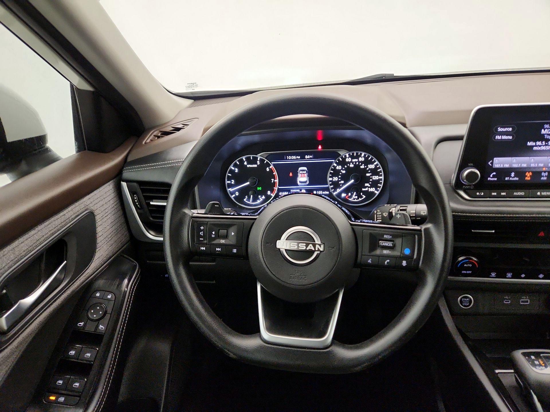 Thumbnail: 2023 Nissan Rogue - 10