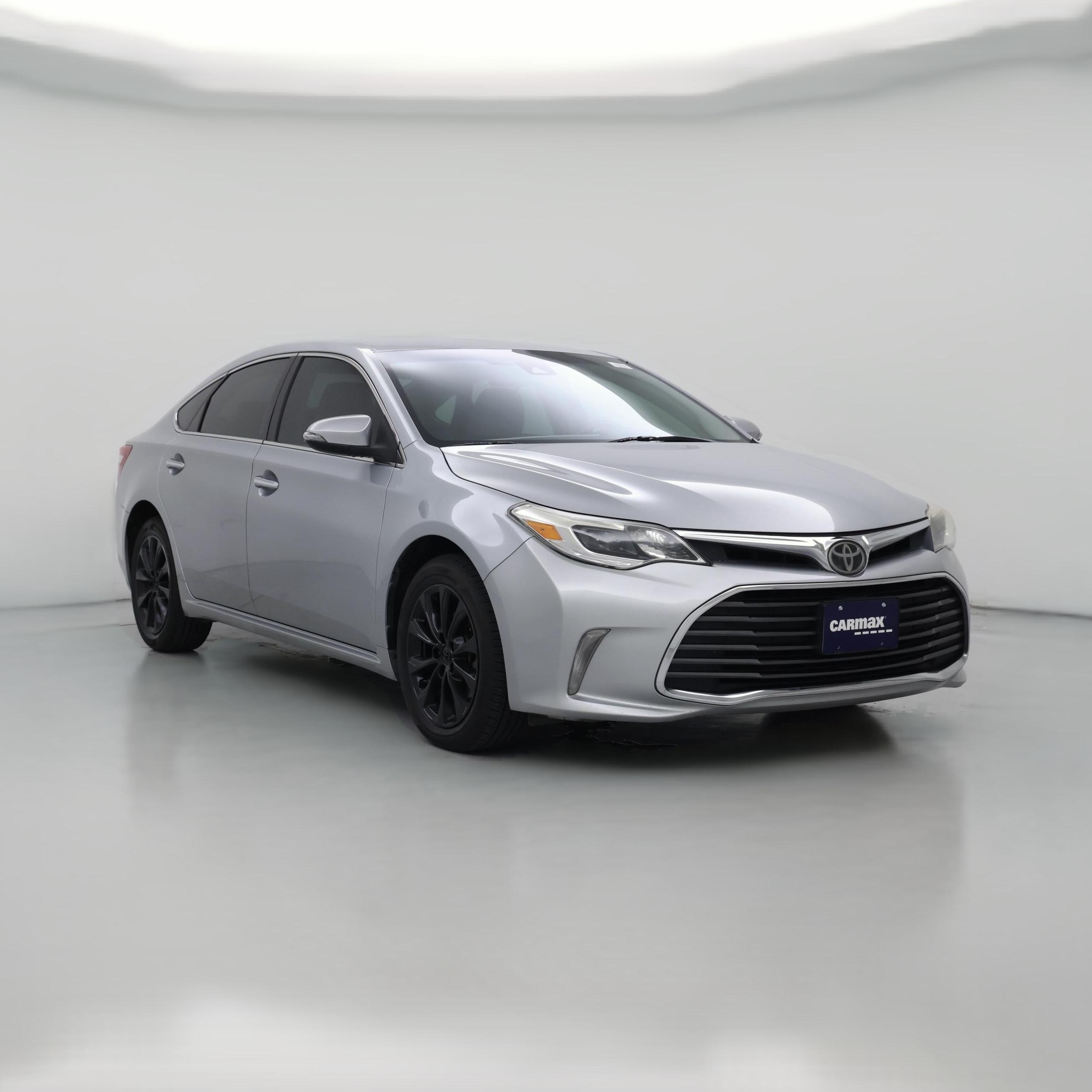 Thumbnail: 2017 Toyota Avalon - 1
