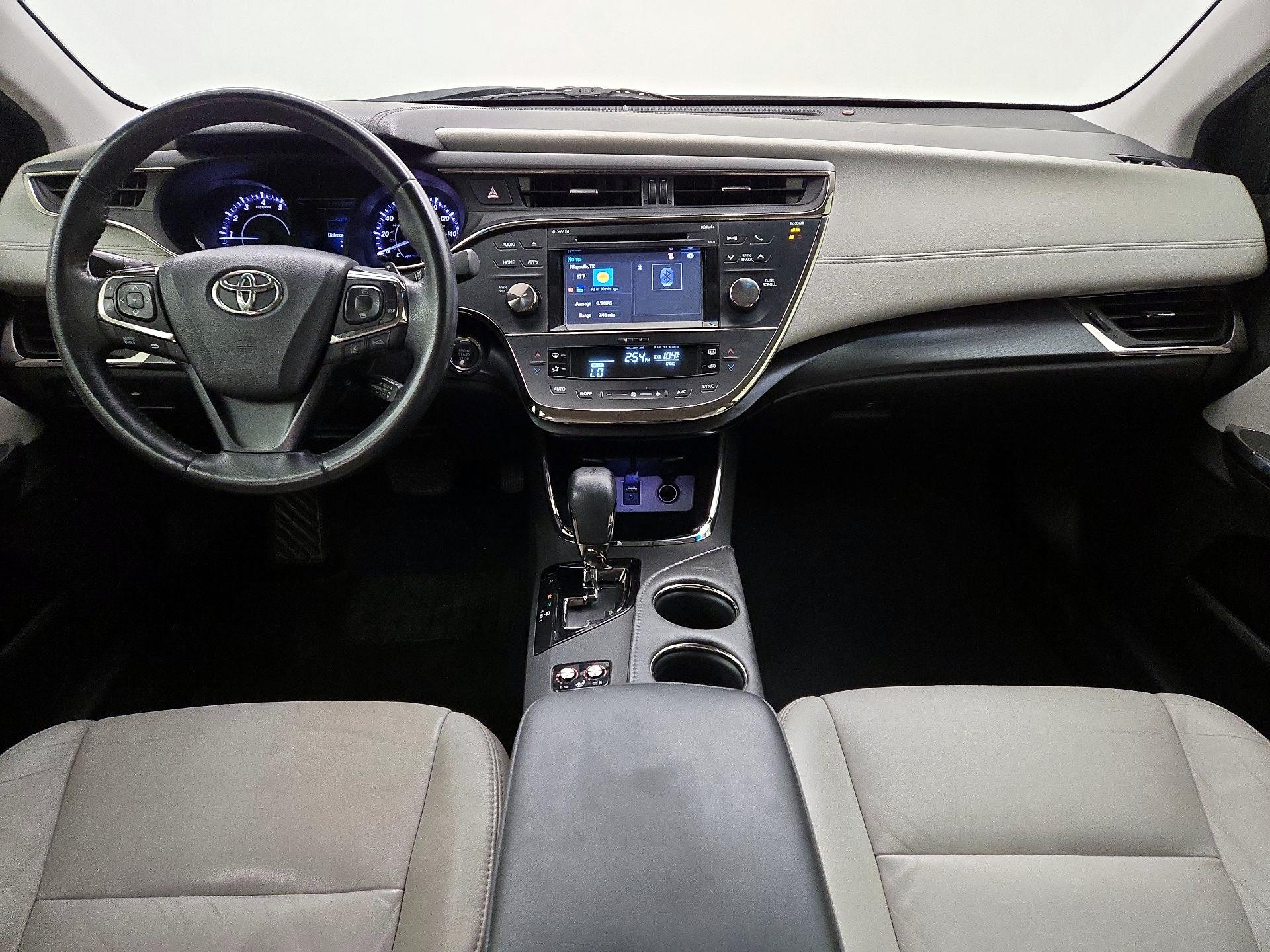 Thumbnail: 2017 Toyota Avalon - 9