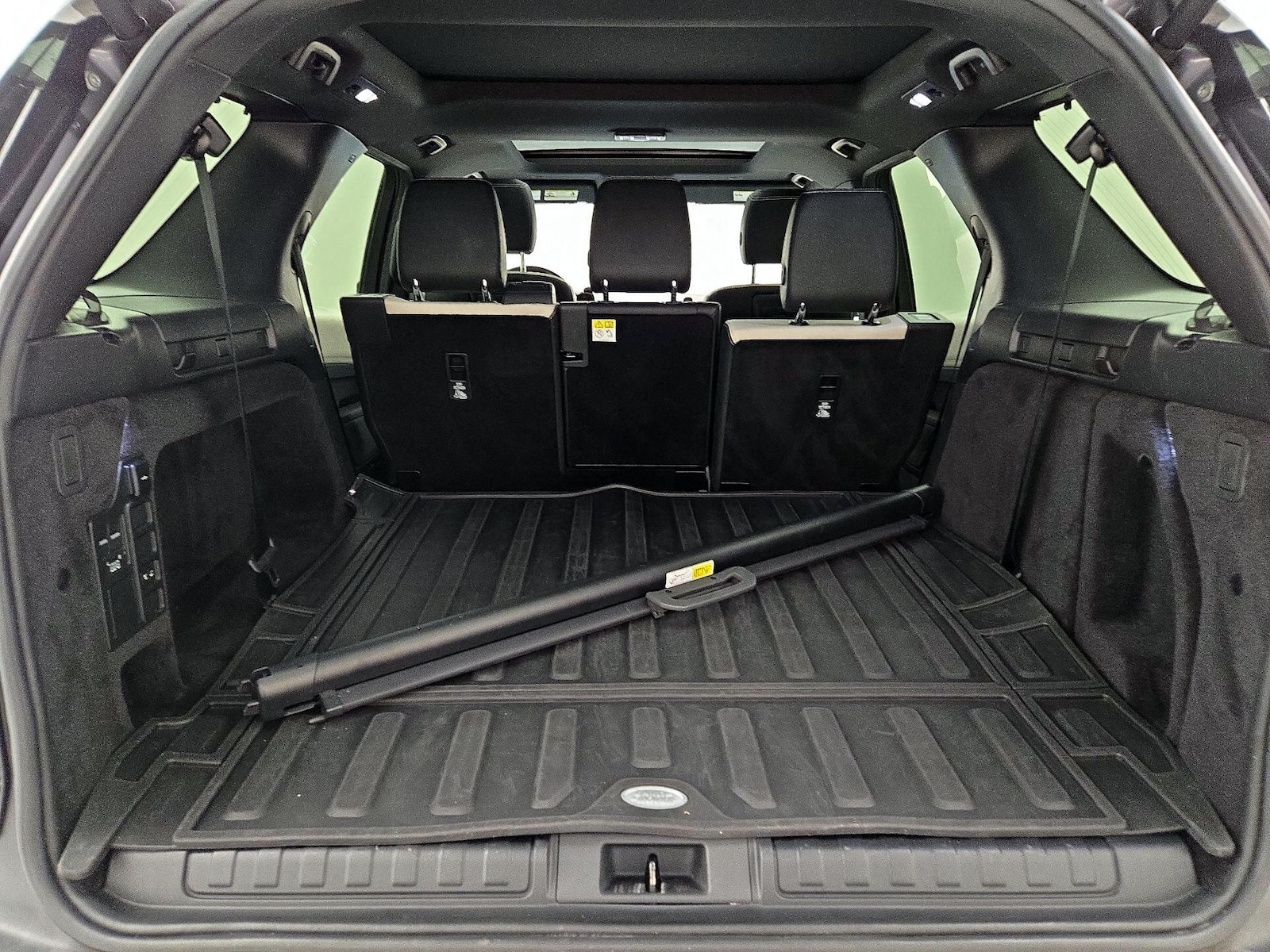 2021 Land Rover Discovery S R Dynamic - Photo 24