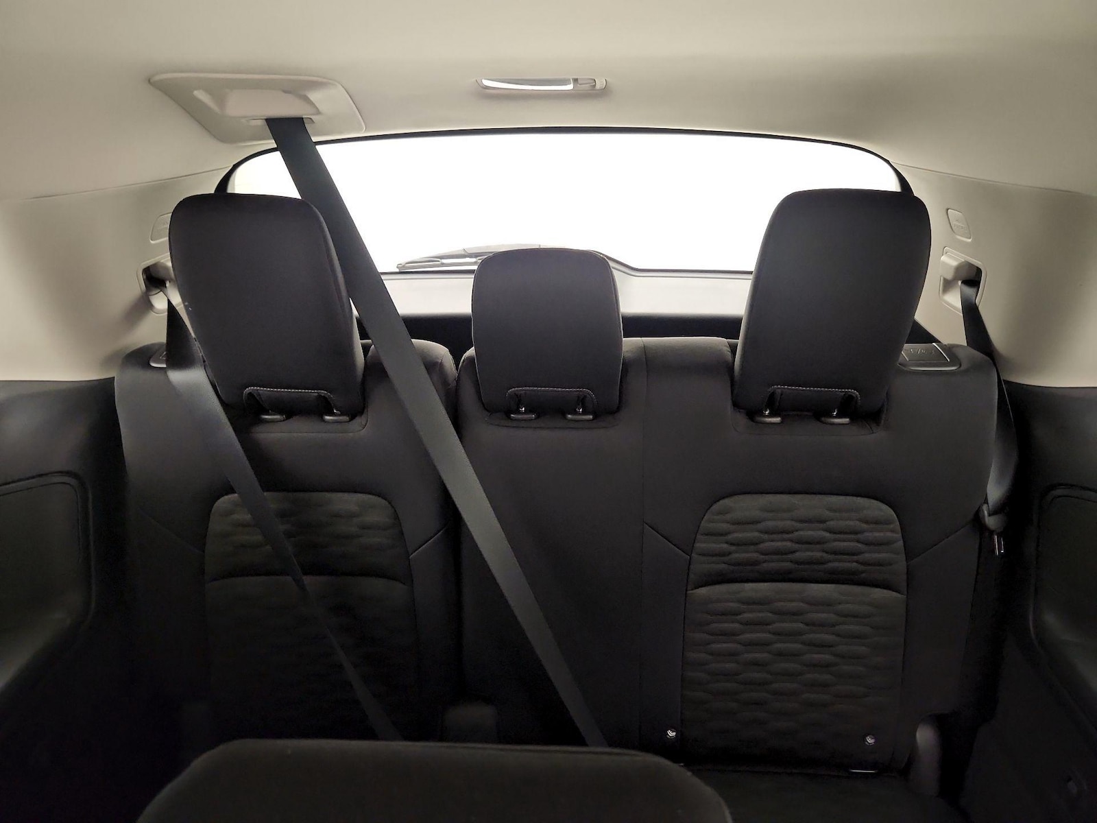 2024 Nissan Pathfinder S - Photo 21