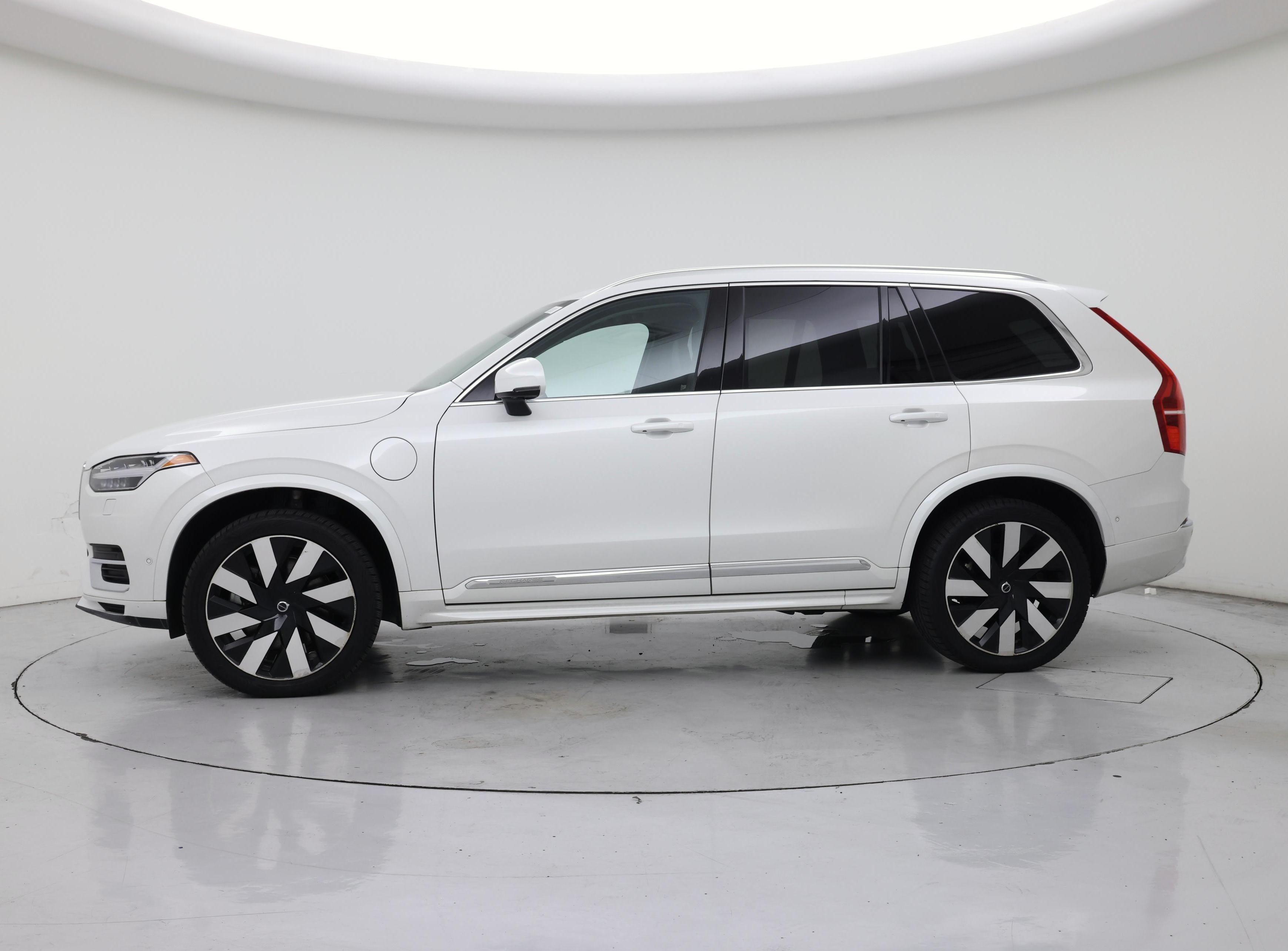 Thumbnail: 2024 Volvo XC90 - 3