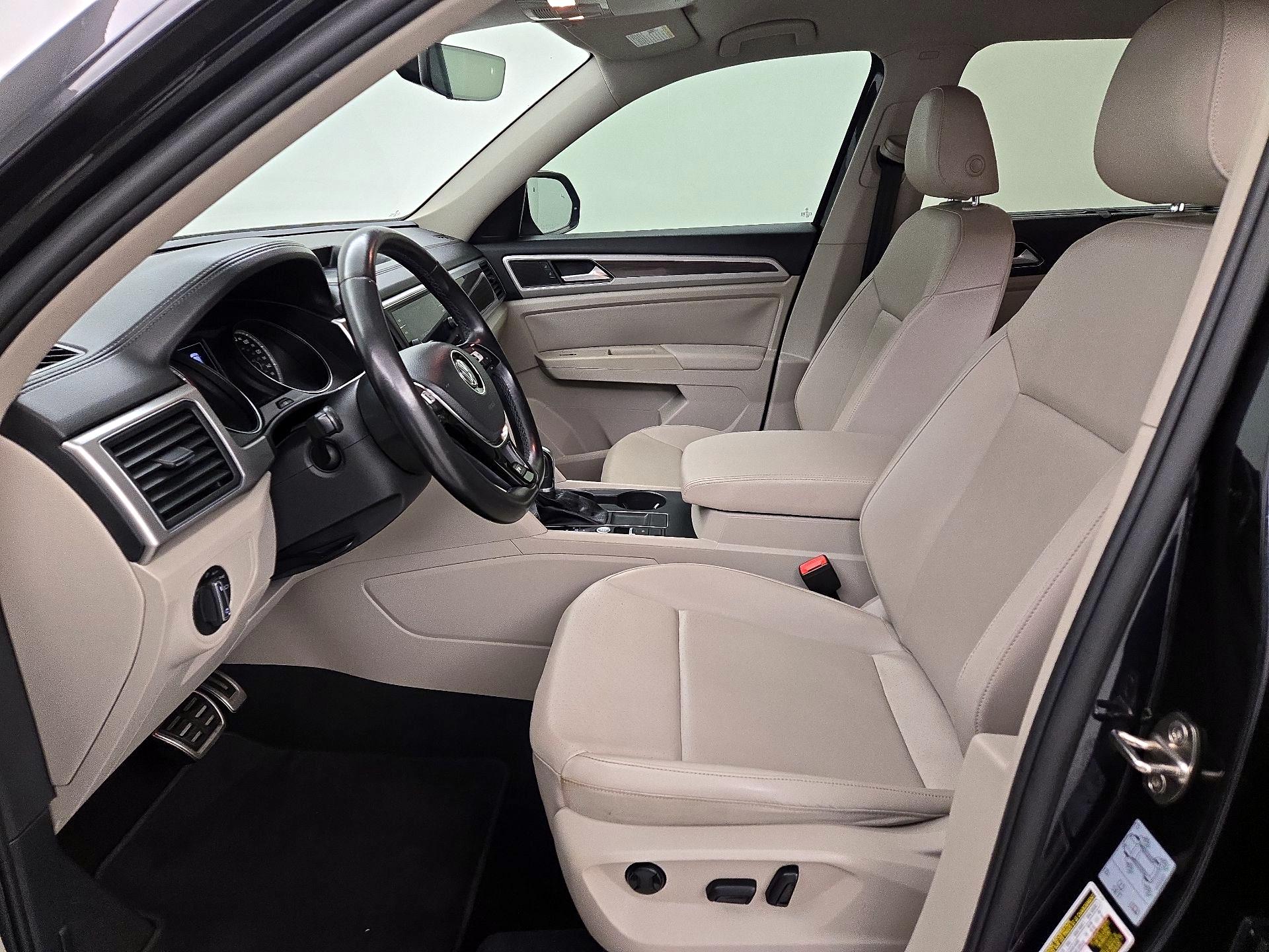 Thumbnail: 2018 Volkswagen Atlas - 11