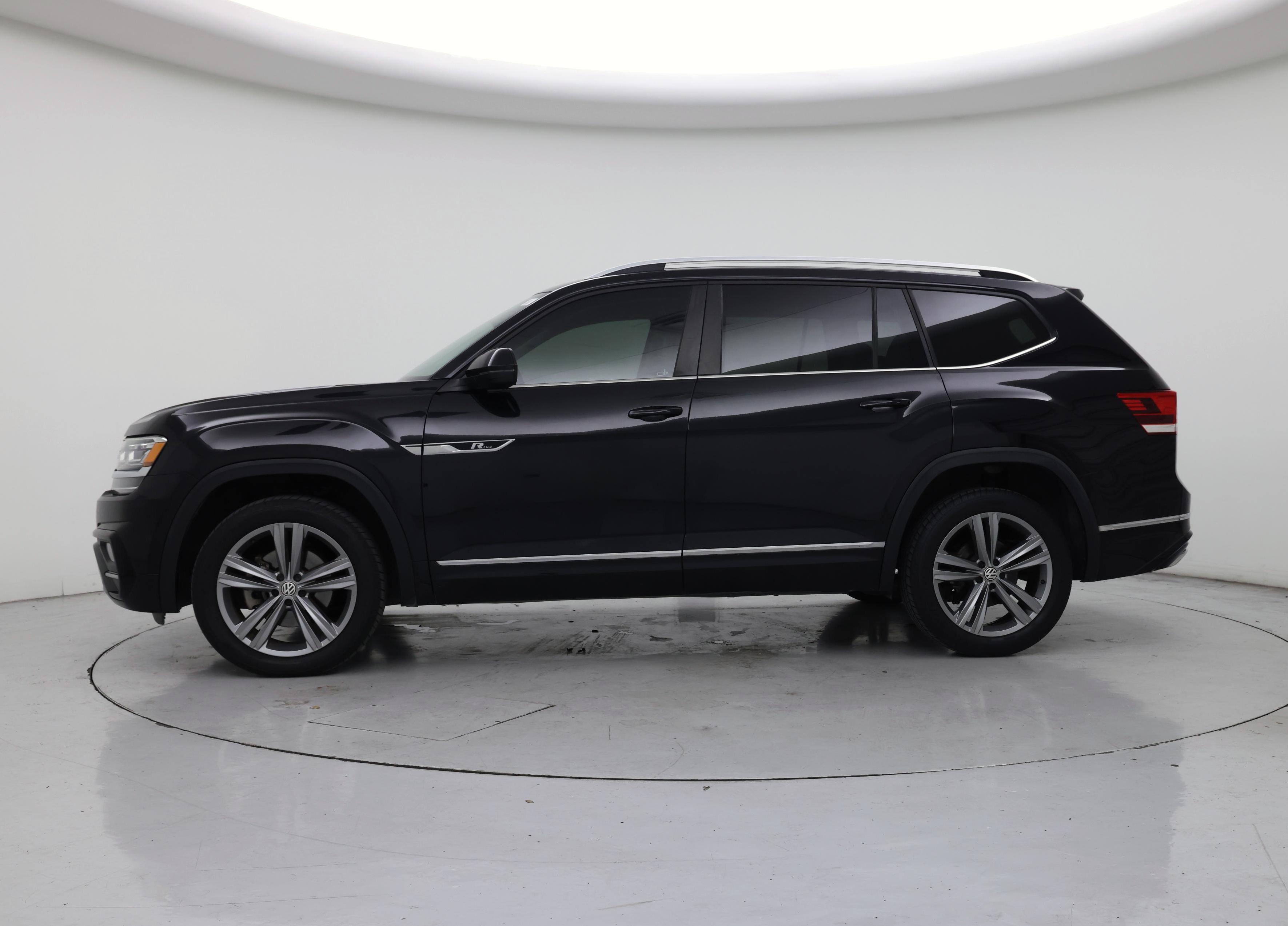 Thumbnail: 2018 Volkswagen Atlas - 3
