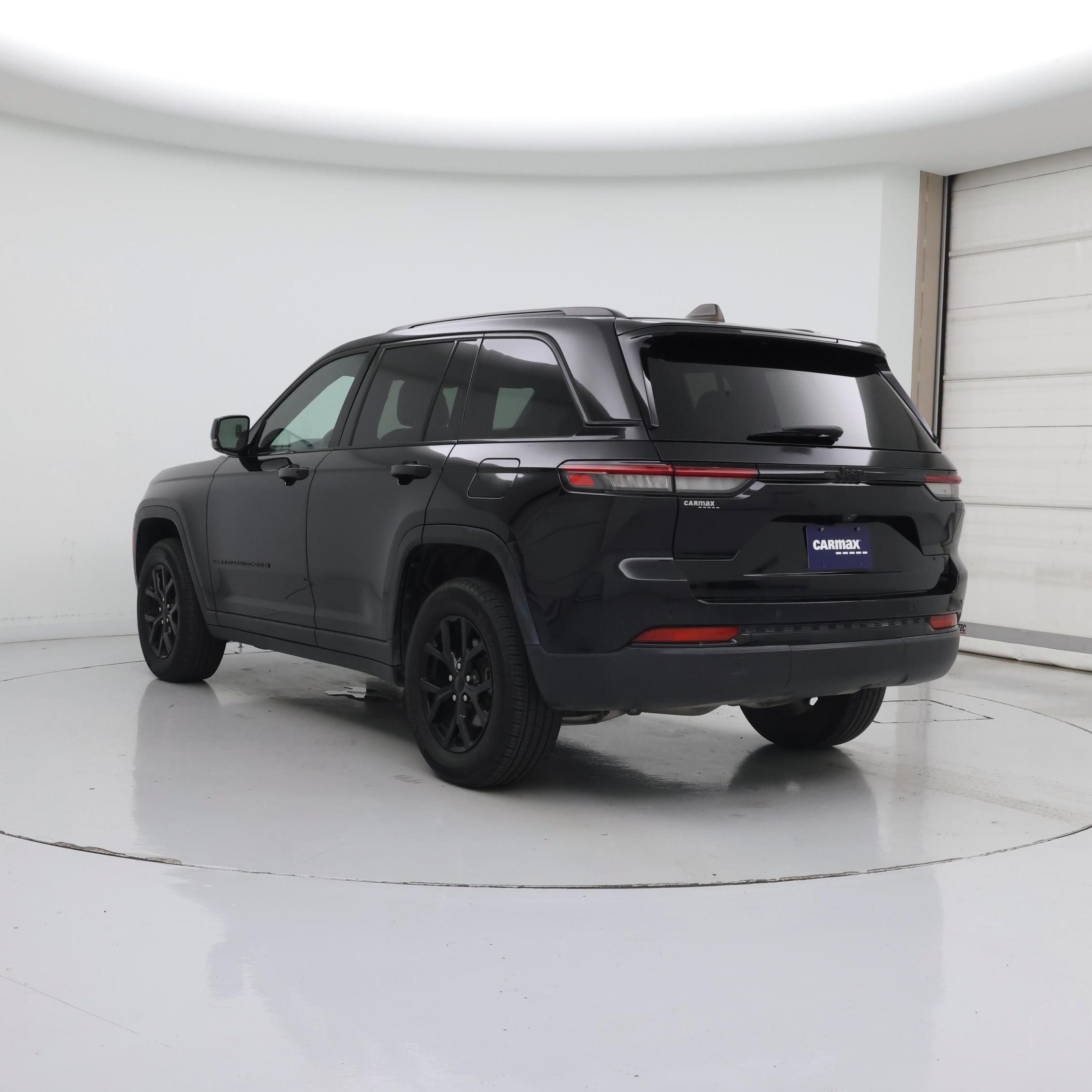 Thumbnail: 2024 Jeep Grand Cherokee - 2