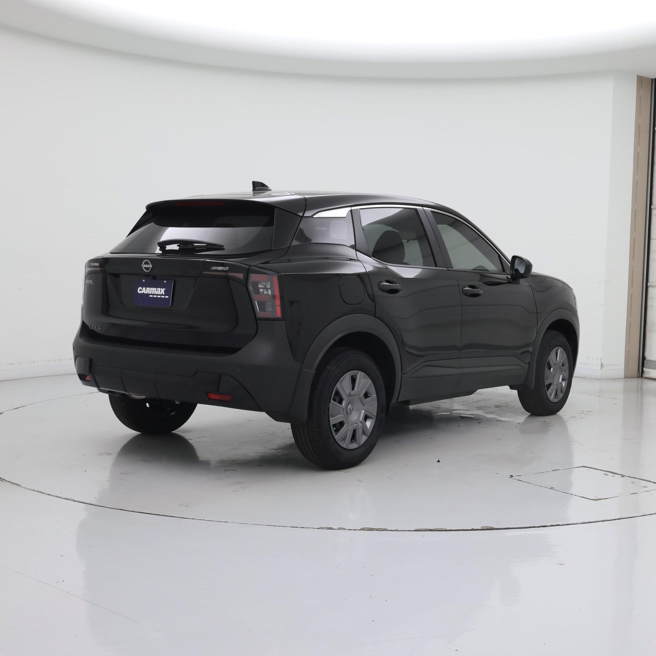 Thumbnail: 2026 Nissan Kicks - 8