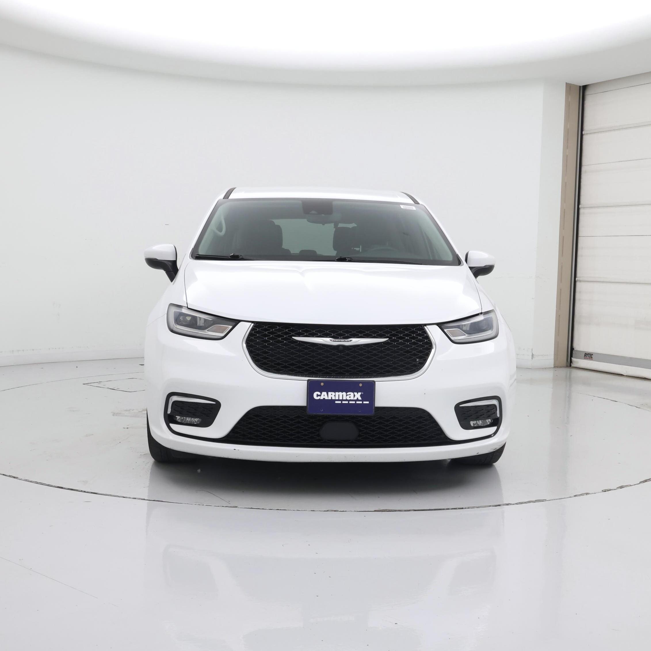 Thumbnail: 2023 Chrysler Pacifica - 5