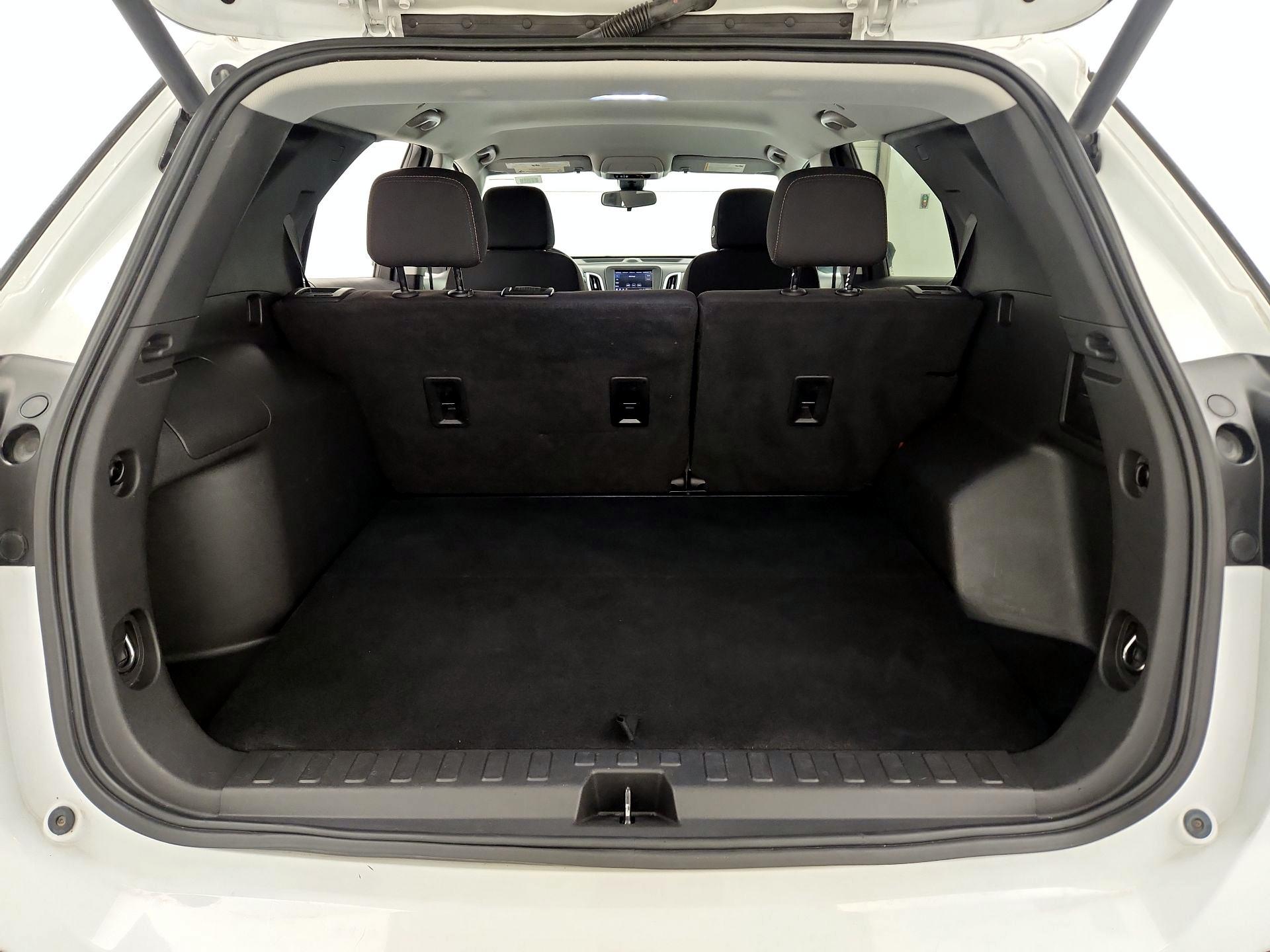 Thumbnail: 2021 Chevrolet Equinox - 20