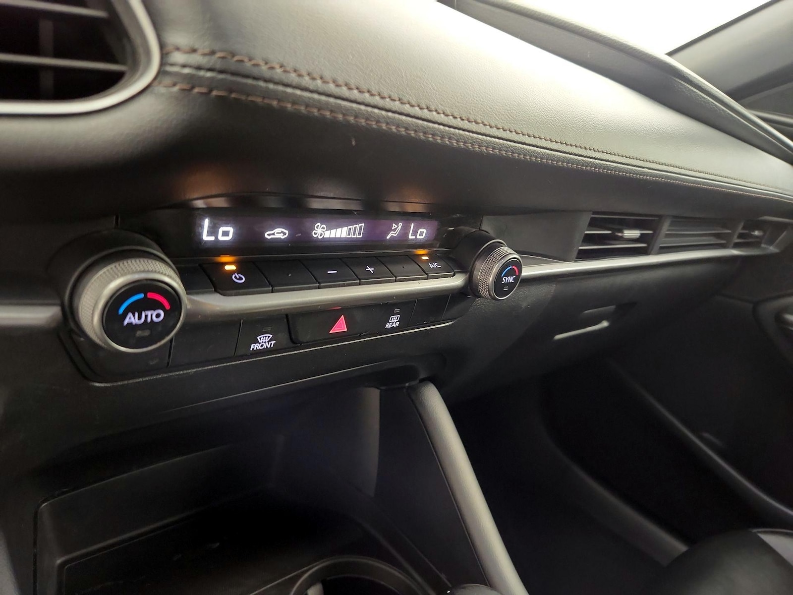 2022 Mazda Mazda3 Select - Photo 17