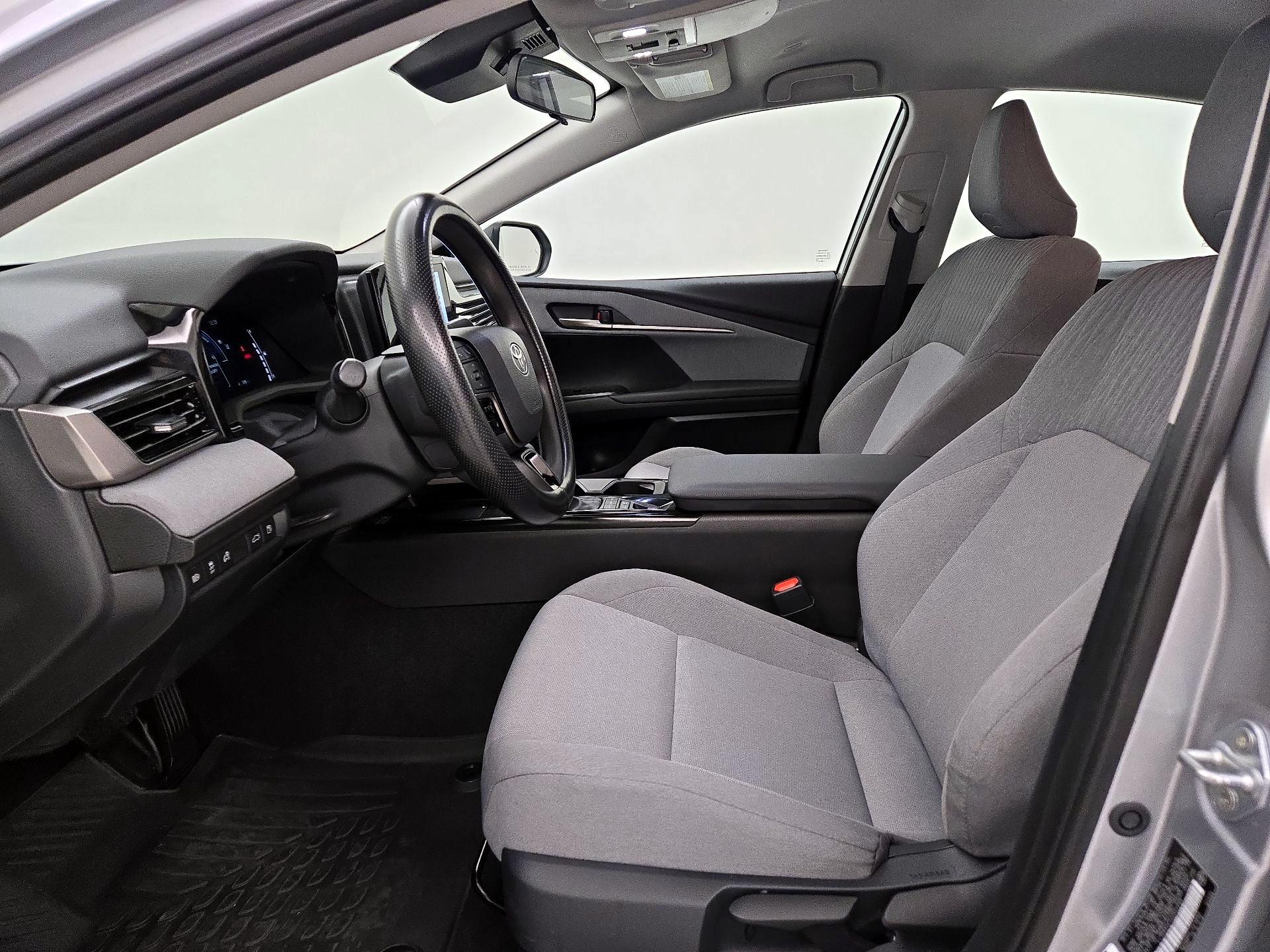 Thumbnail: 2025 Toyota Camry - 11