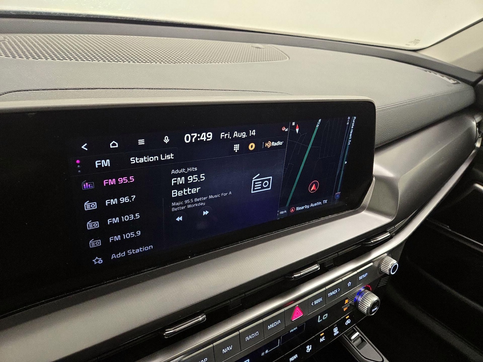 2025 Kia Telluride S - Photo 17