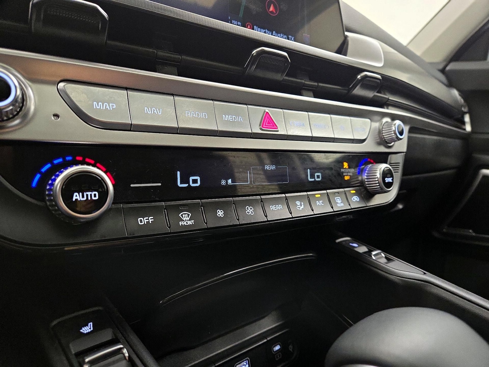 2025 Kia Telluride S - Photo 18