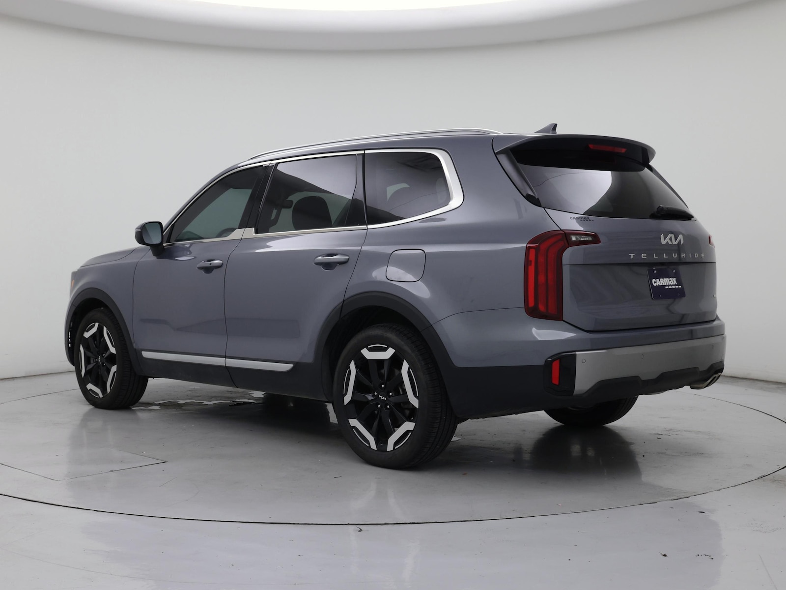 2025 Kia Telluride S - Photo 3