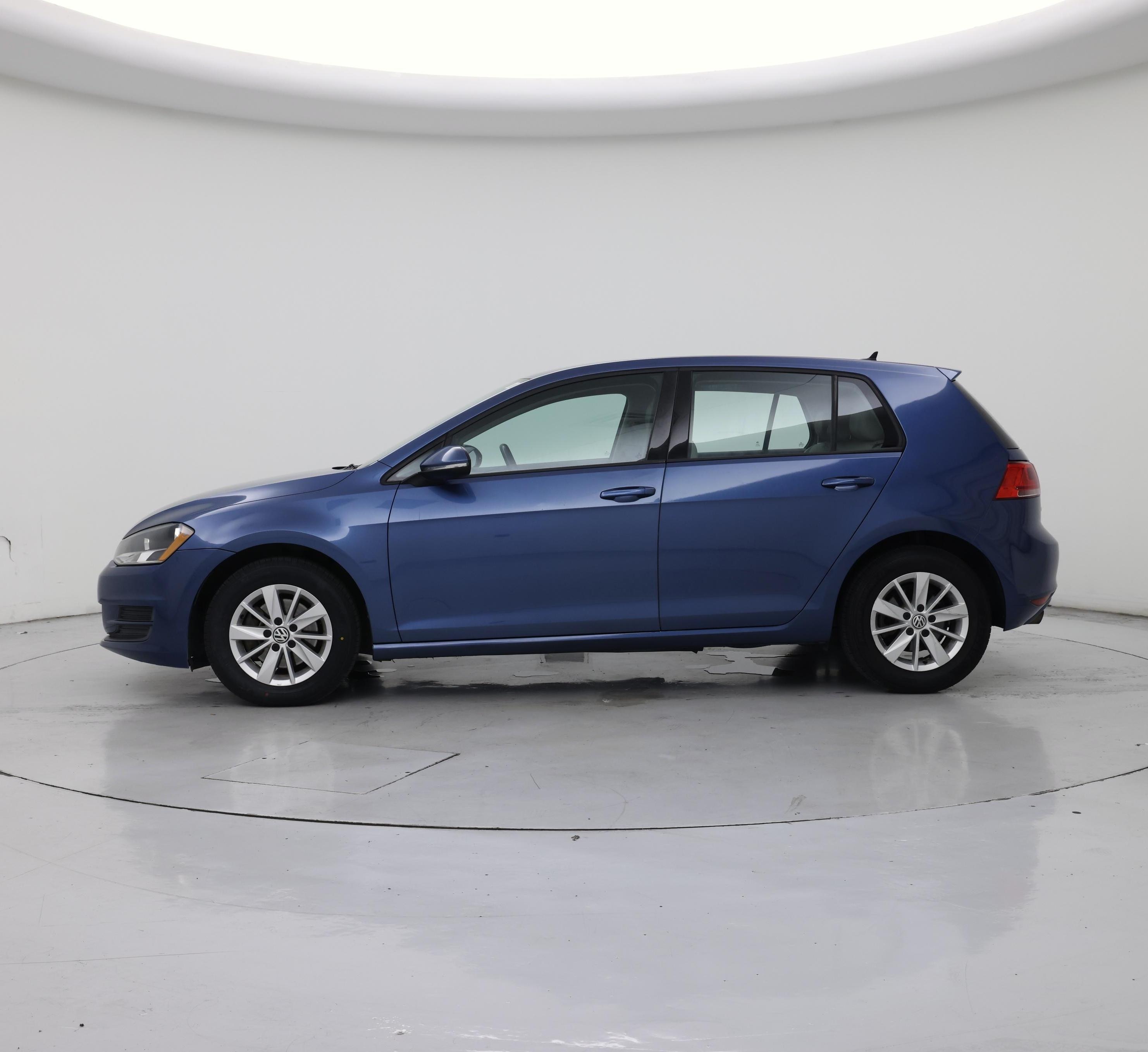 Thumbnail: 2015 Volkswagen Golf - 3