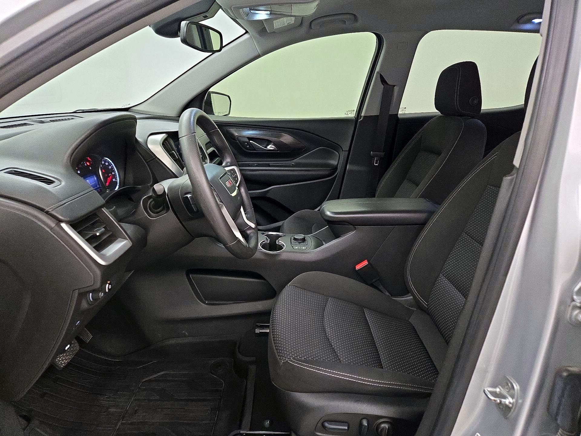 Thumbnail: 2022 GMC Terrain - 11
