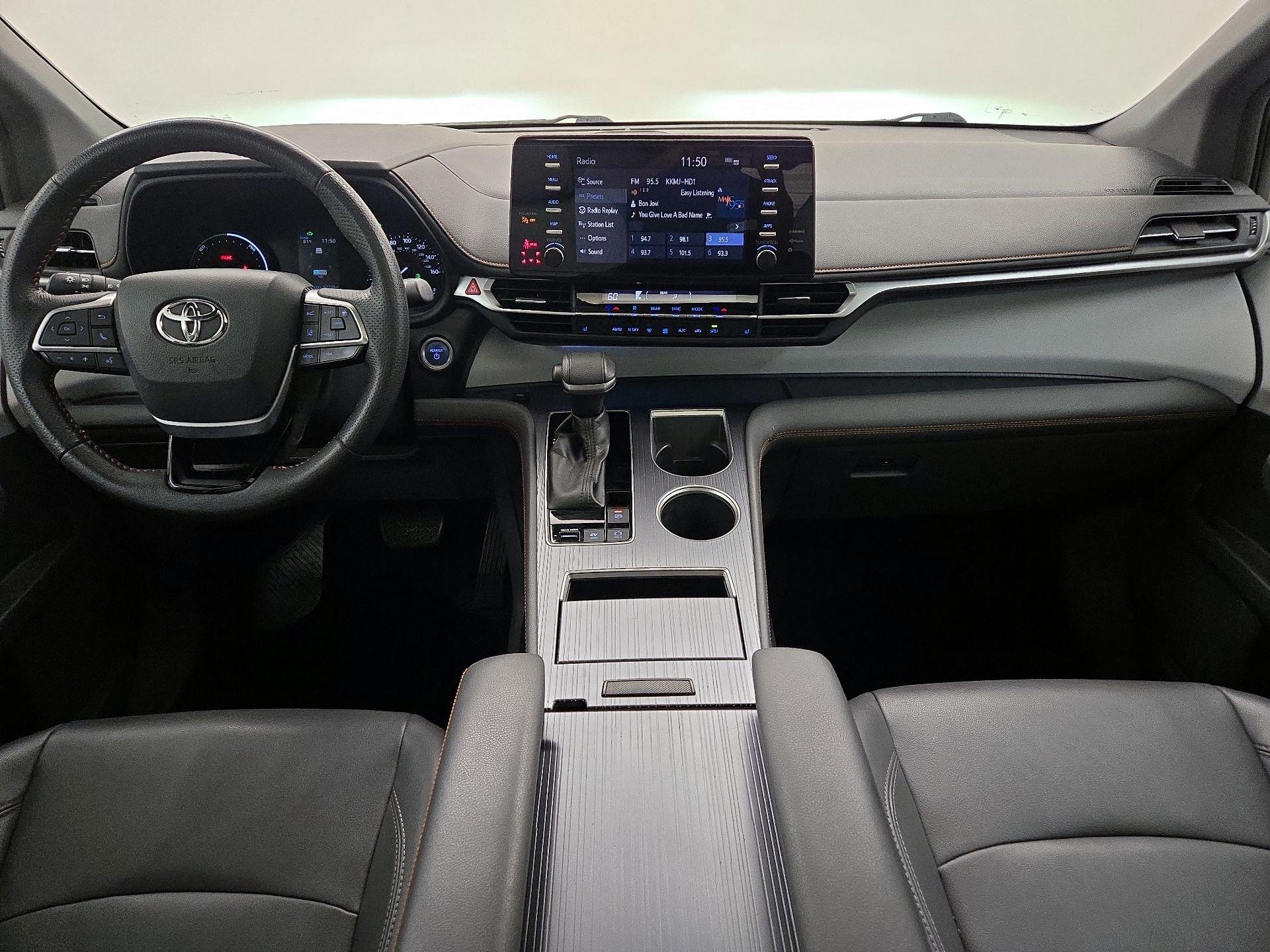 Thumbnail: 2021 Toyota Sienna - 9