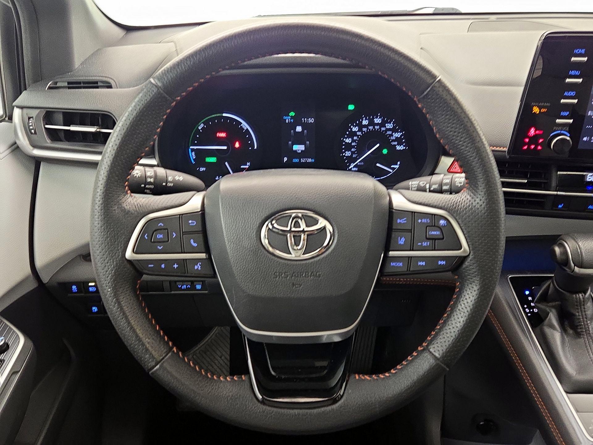 Thumbnail: 2021 Toyota Sienna - 10