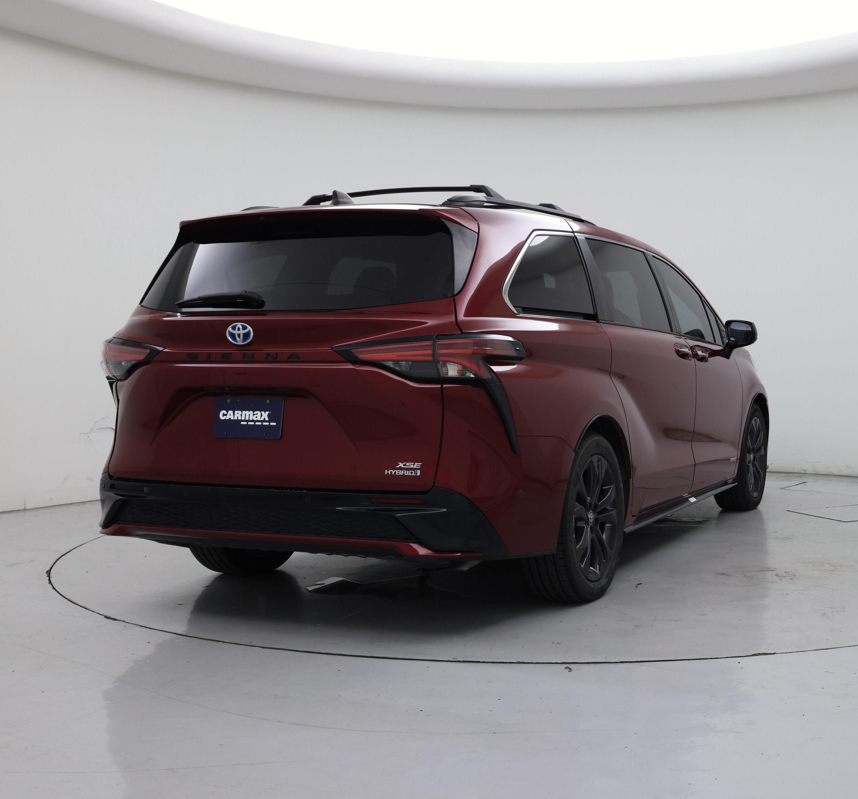 Thumbnail: 2021 Toyota Sienna - 8