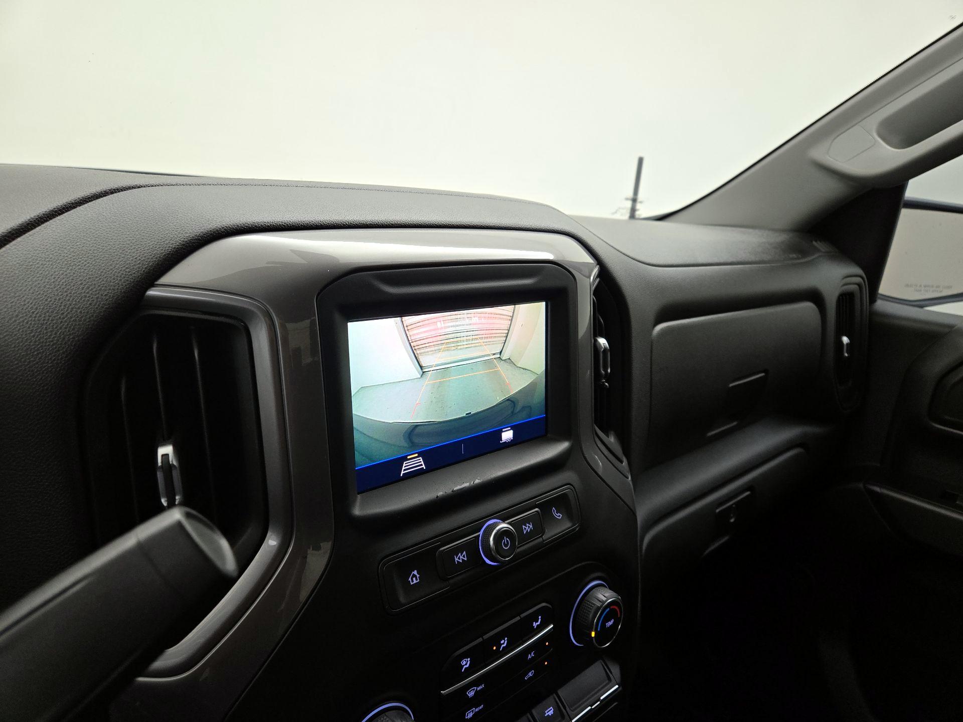 Thumbnail: 2021 Chevrolet Silverado 1500 - 14