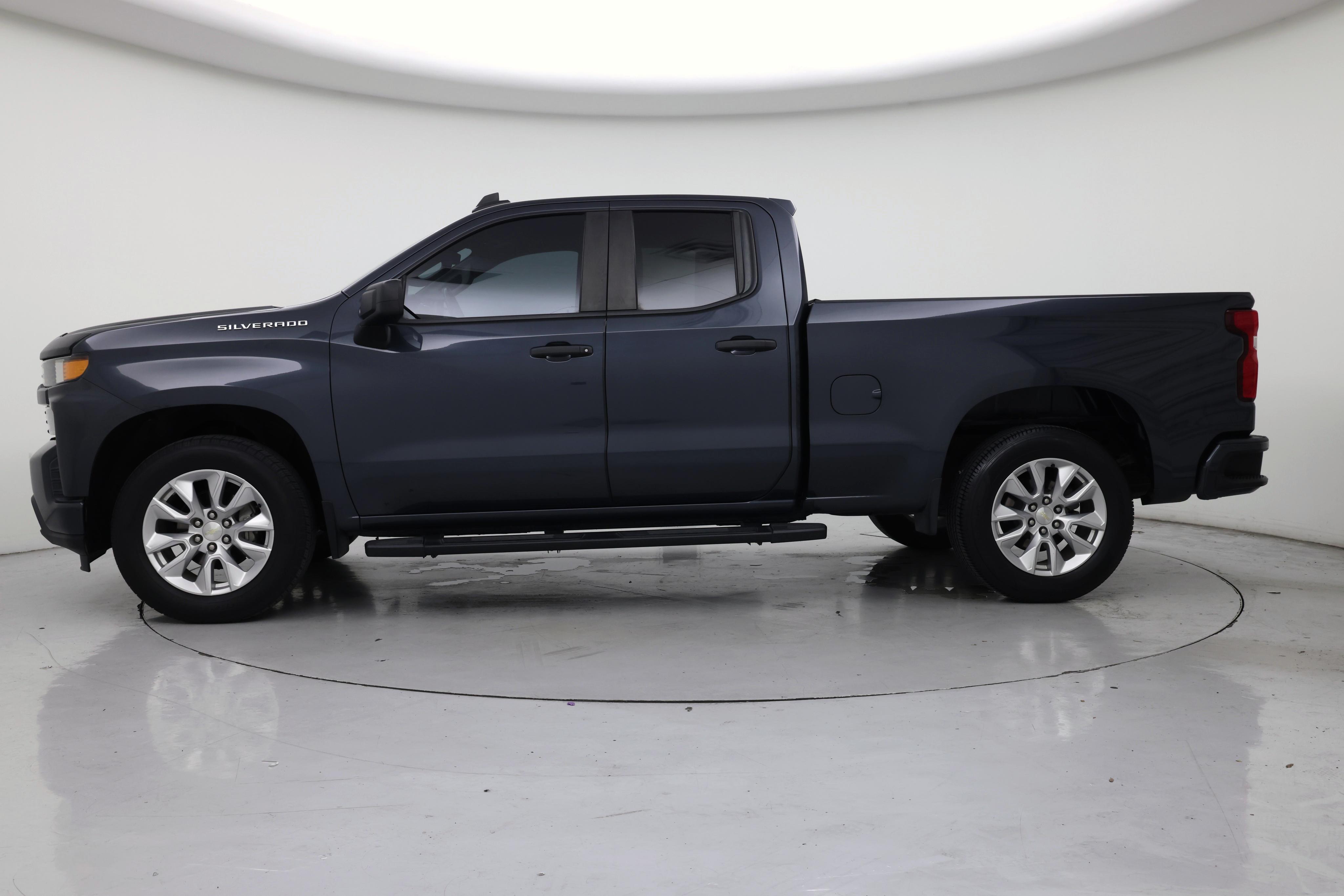 Thumbnail: 2021 Chevrolet Silverado 1500 - 3