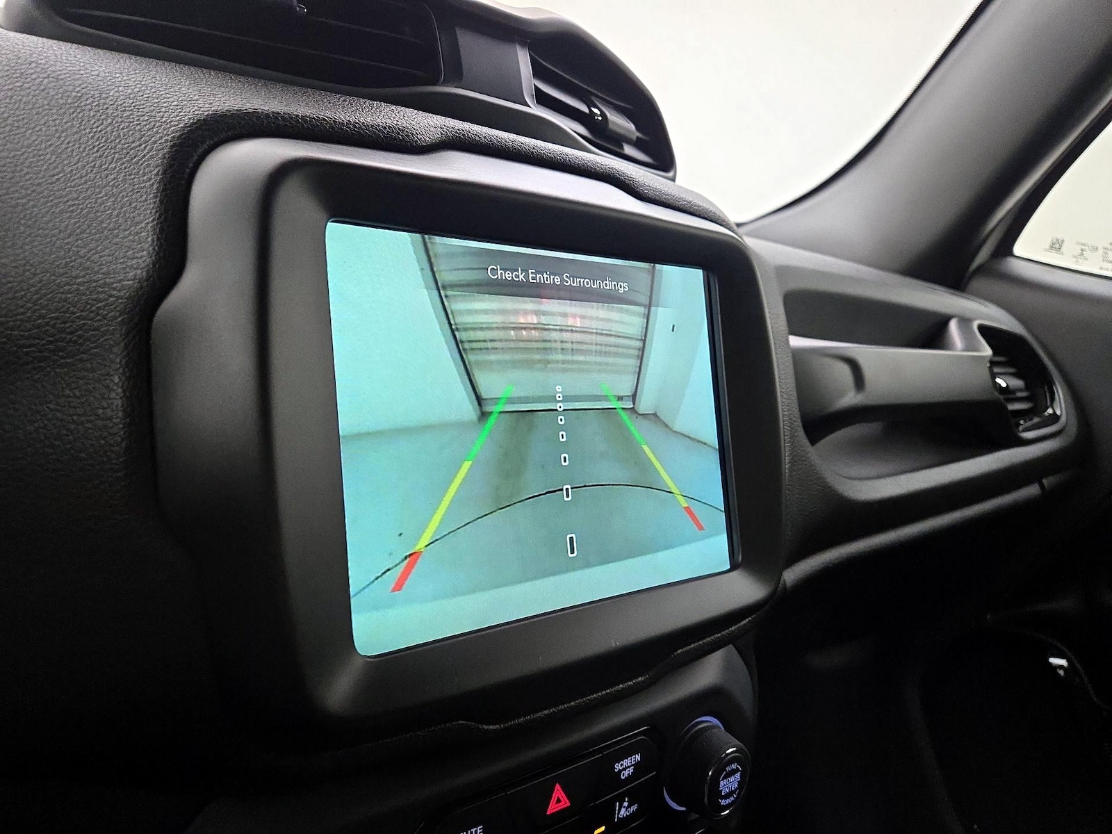 2022 Jeep Renegade Altitude - Photo 16
