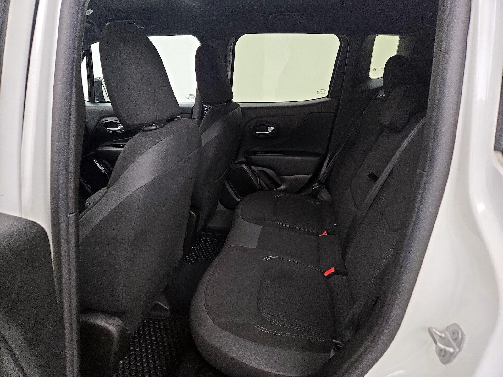 2022 Jeep Renegade Altitude - Photo 21