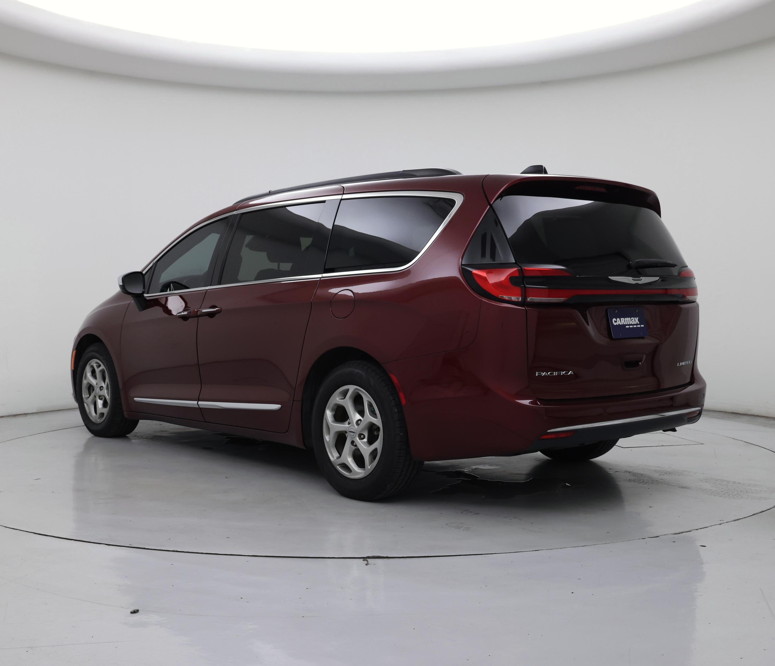 Thumbnail: 2023 Chrysler Pacifica - 2