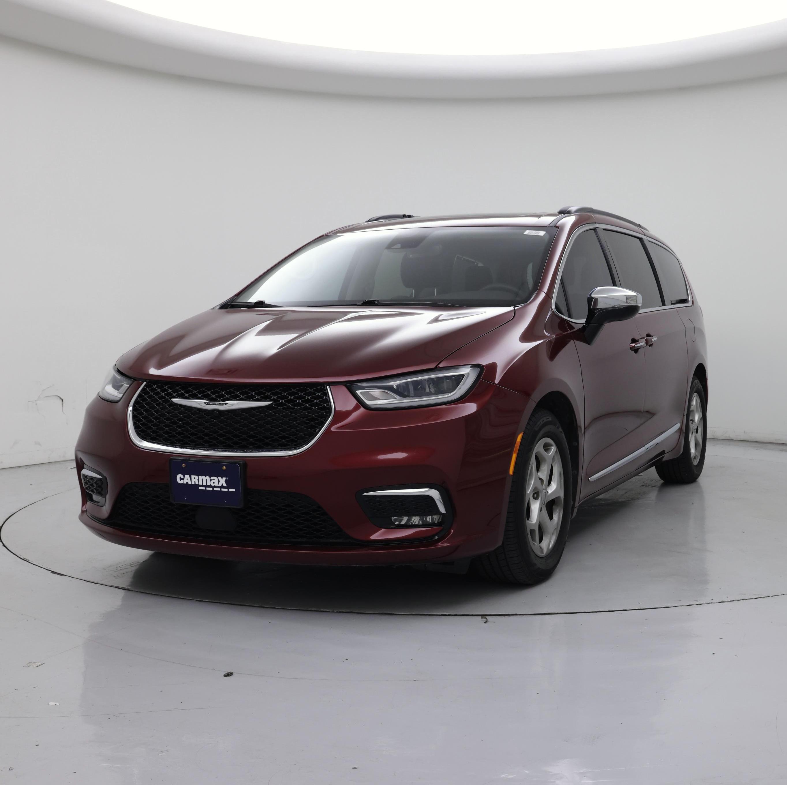 Thumbnail: 2023 Chrysler Pacifica - 4