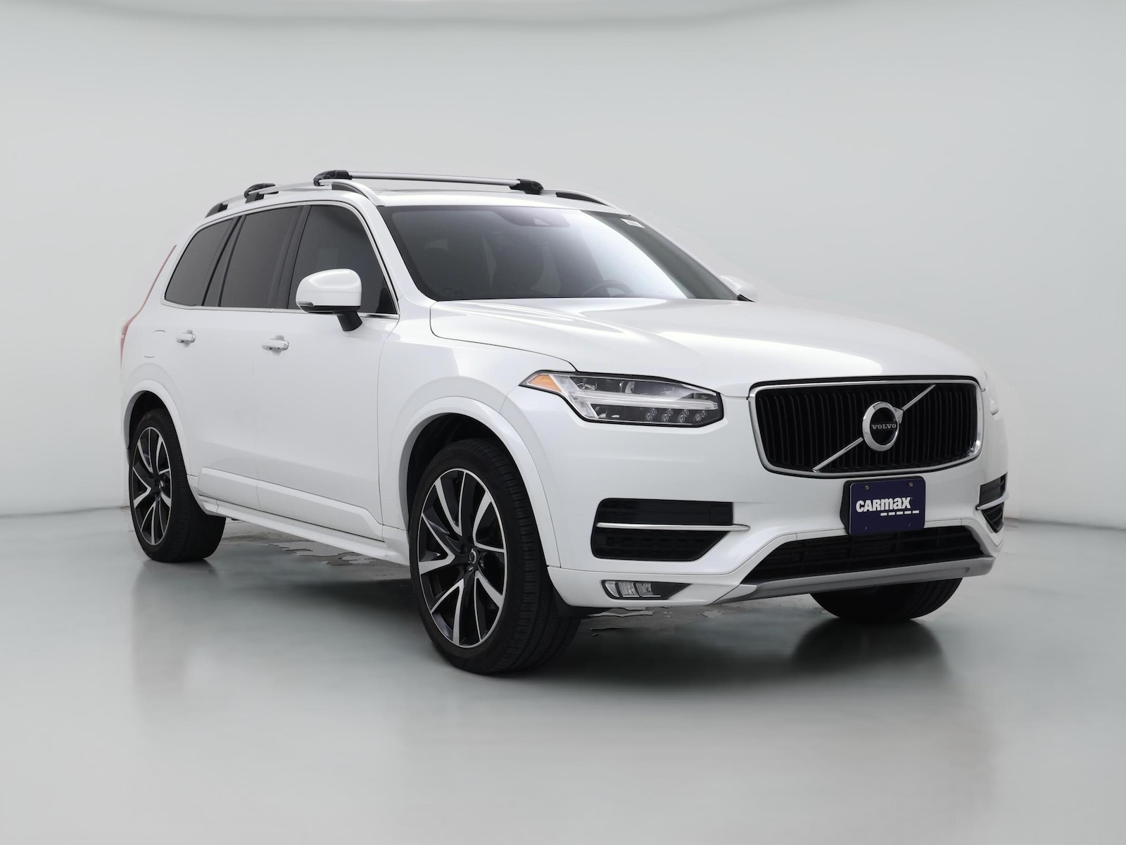 2019 Volvo XC90 T6 Momentum