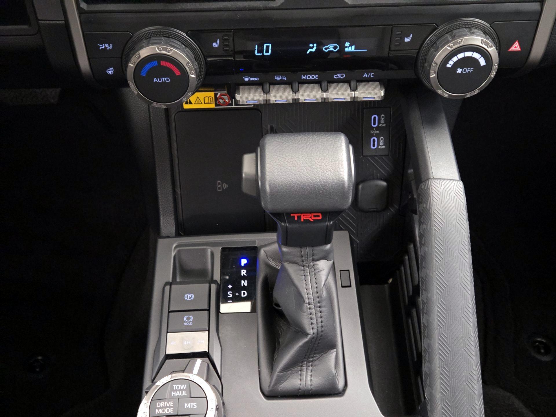 Thumbnail: 2025 Toyota 4Runner - 17