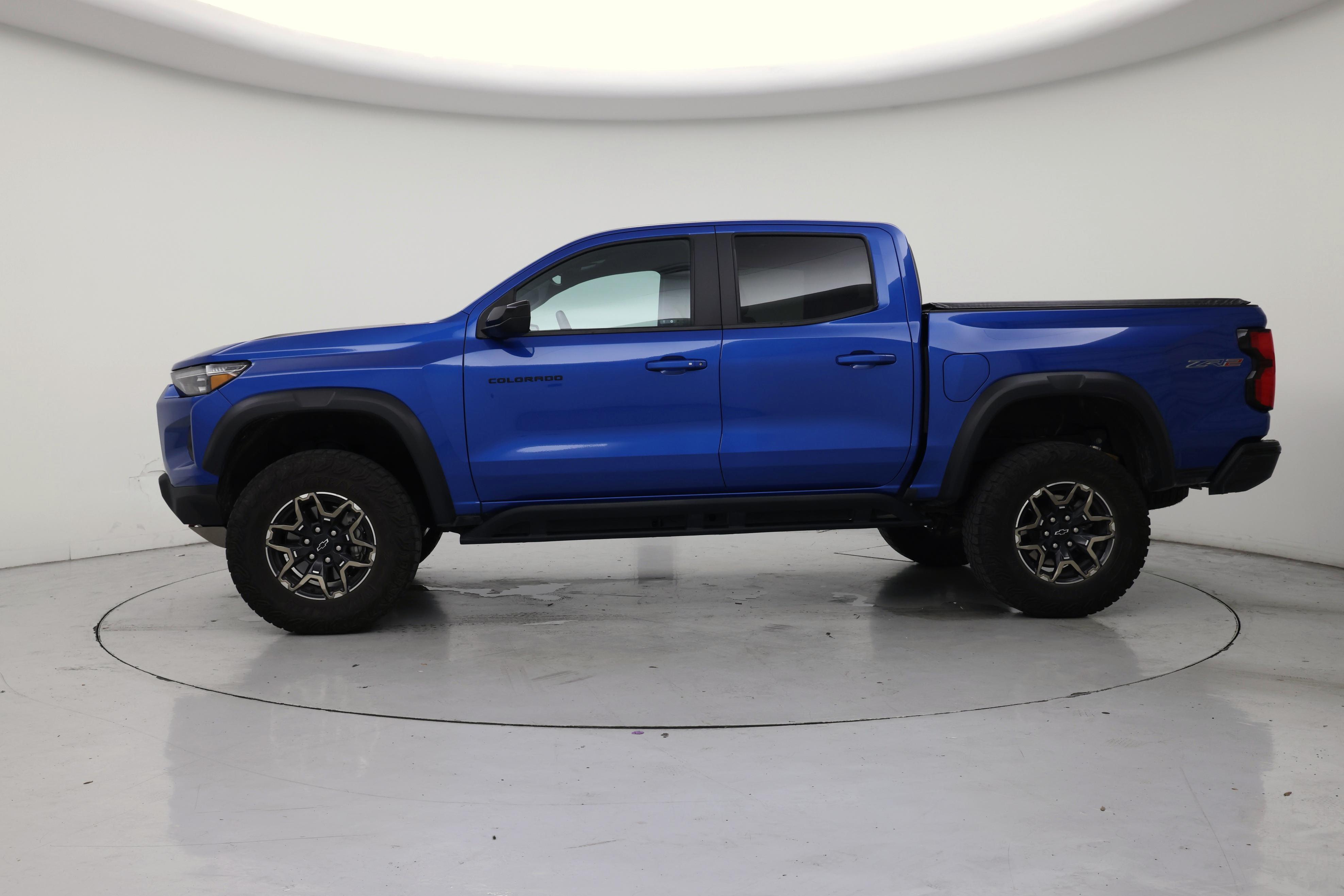 Thumbnail: 2024 Chevrolet Colorado - 3