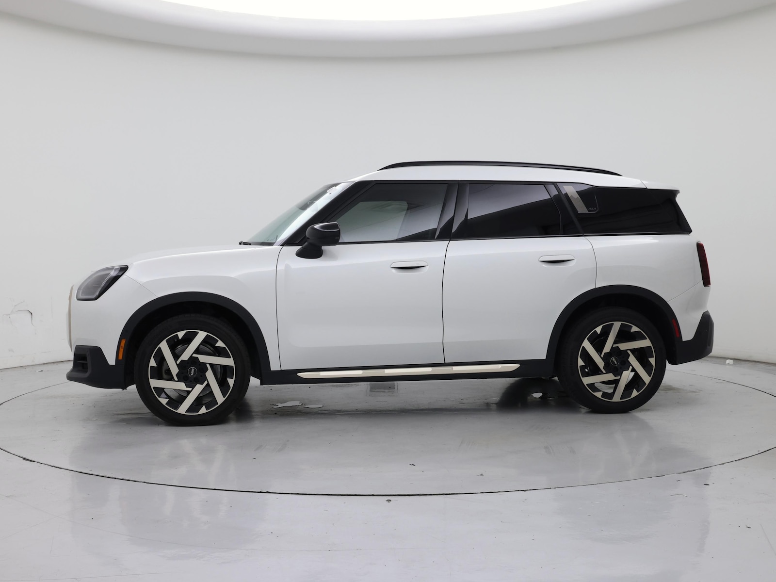 2025 MINI Countryman S - Photo 4