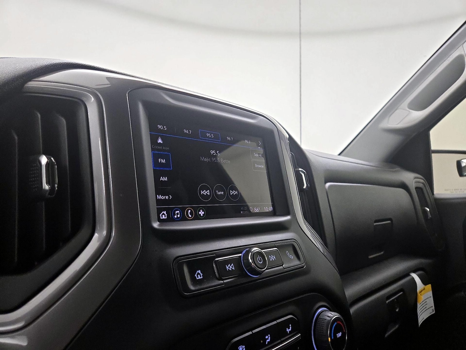 2022 Chevrolet Silverado 1500 Custom - Photo 16