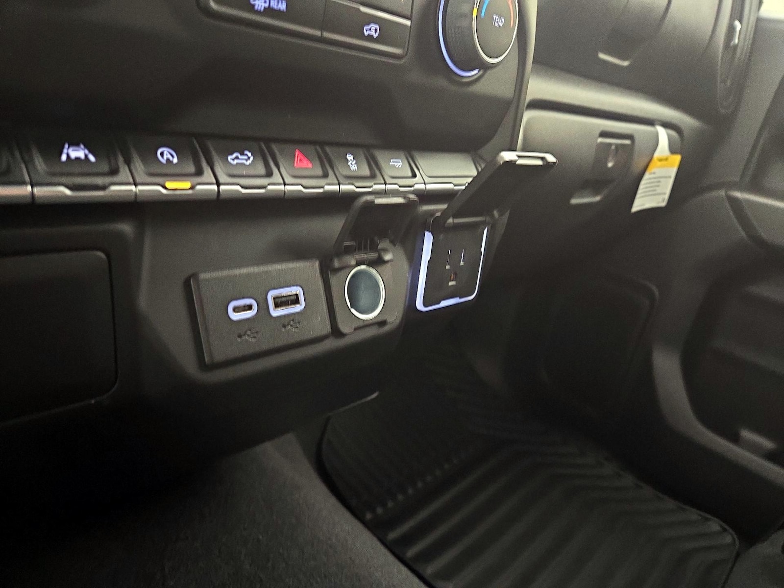 2022 Chevrolet Silverado 1500 Custom - Photo 19