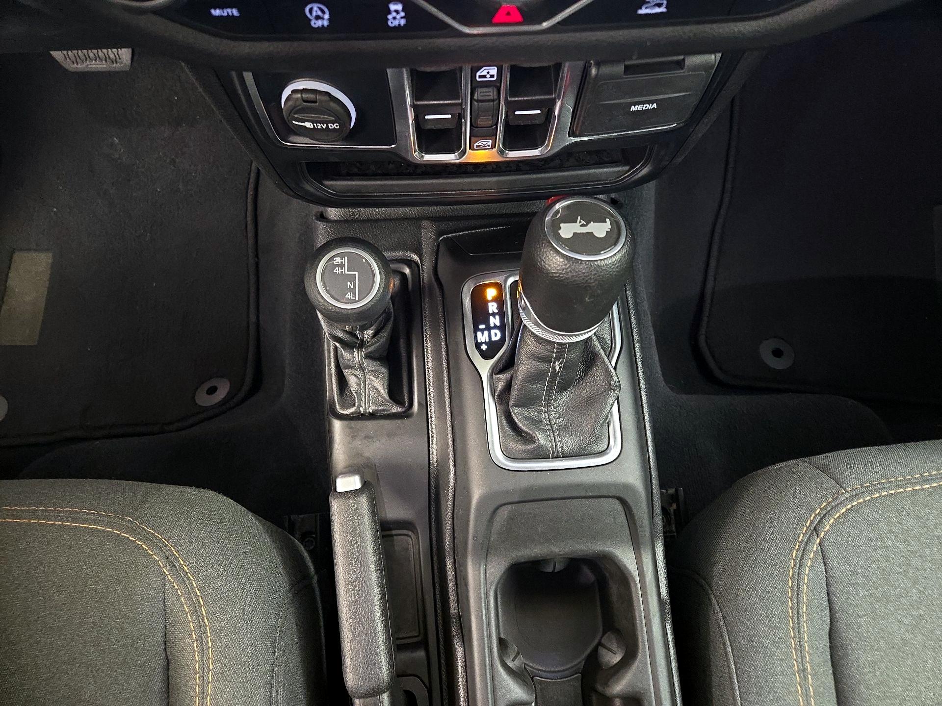 Thumbnail: 2024 Jeep Wrangler - 17