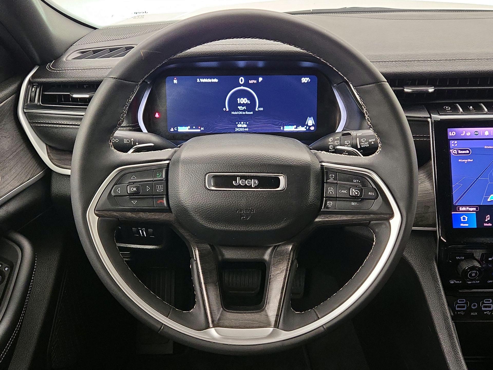 Thumbnail: 2025 Jeep Grand Cherokee - 10