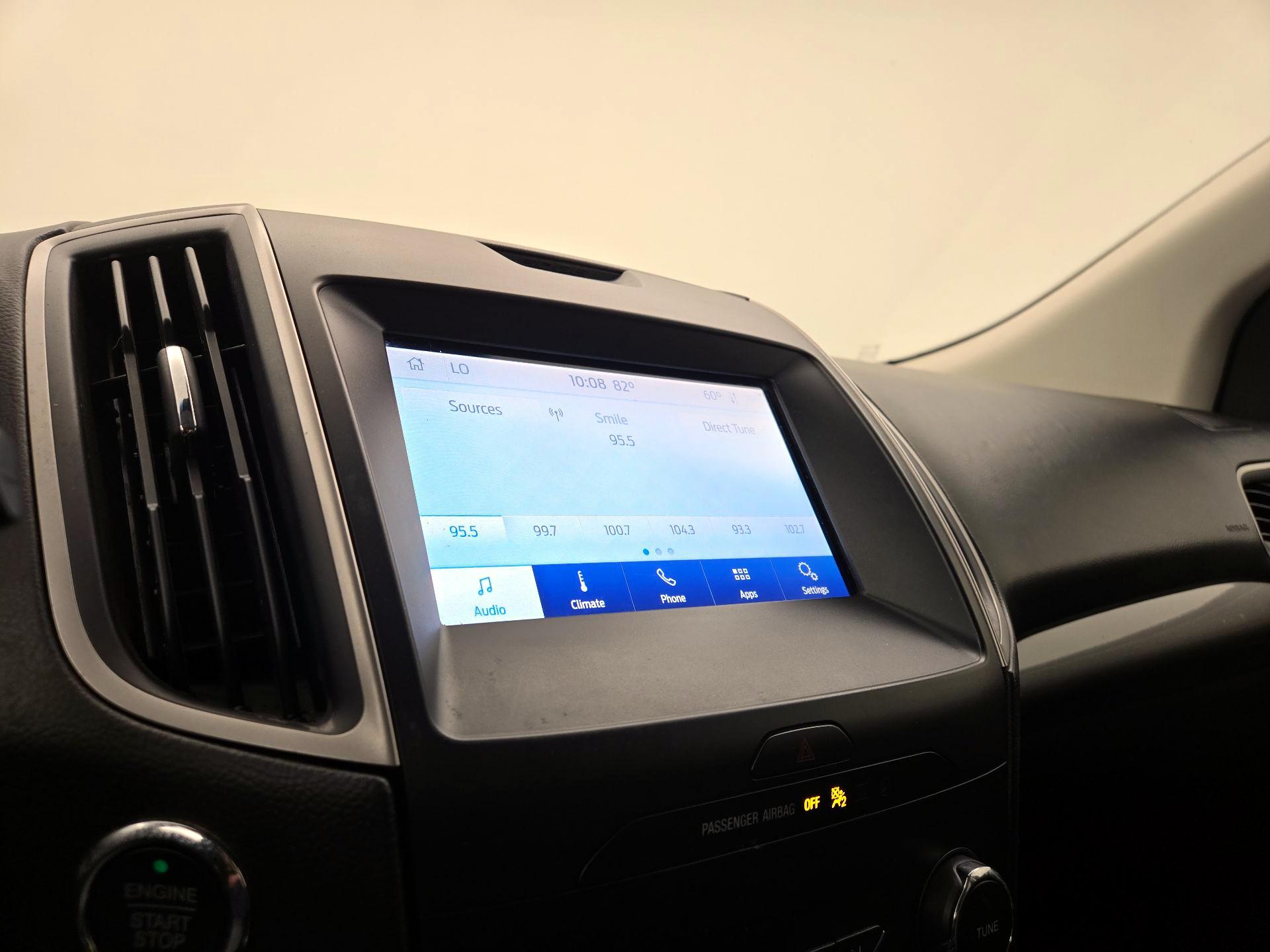 Thumbnail: 2020 Ford Edge - 15
