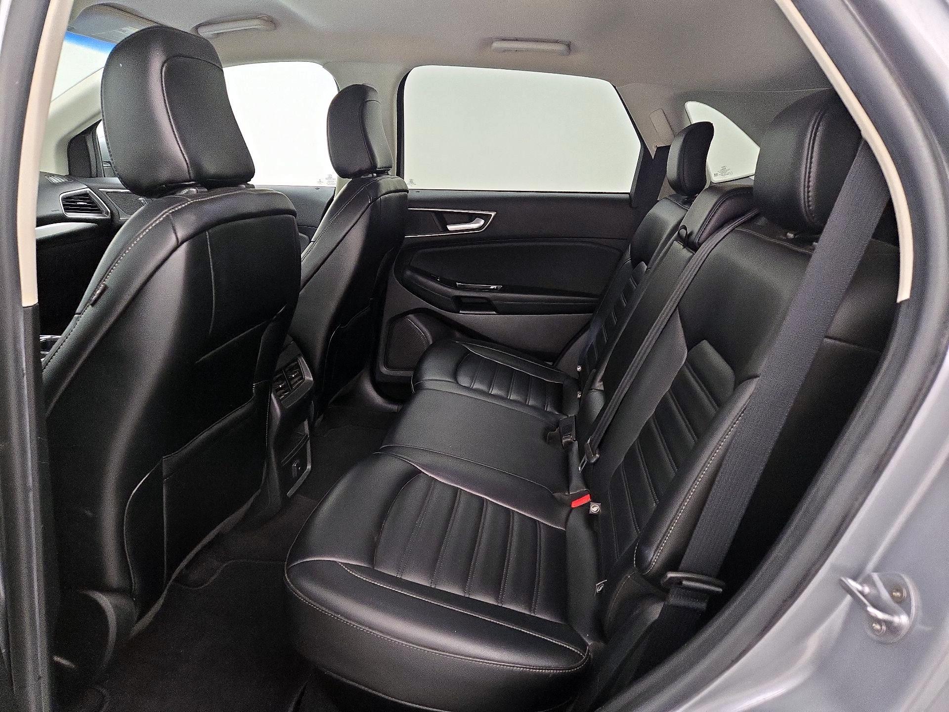 Thumbnail: 2020 Ford Edge - 19