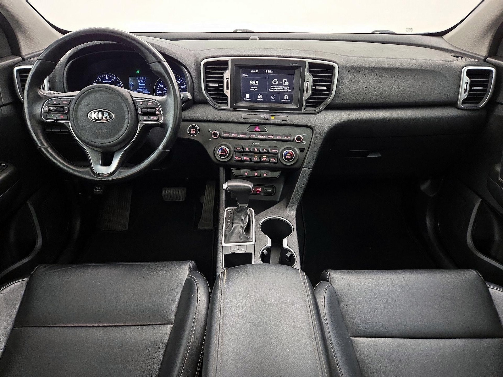Apple CarPlay® & Android Auto™
