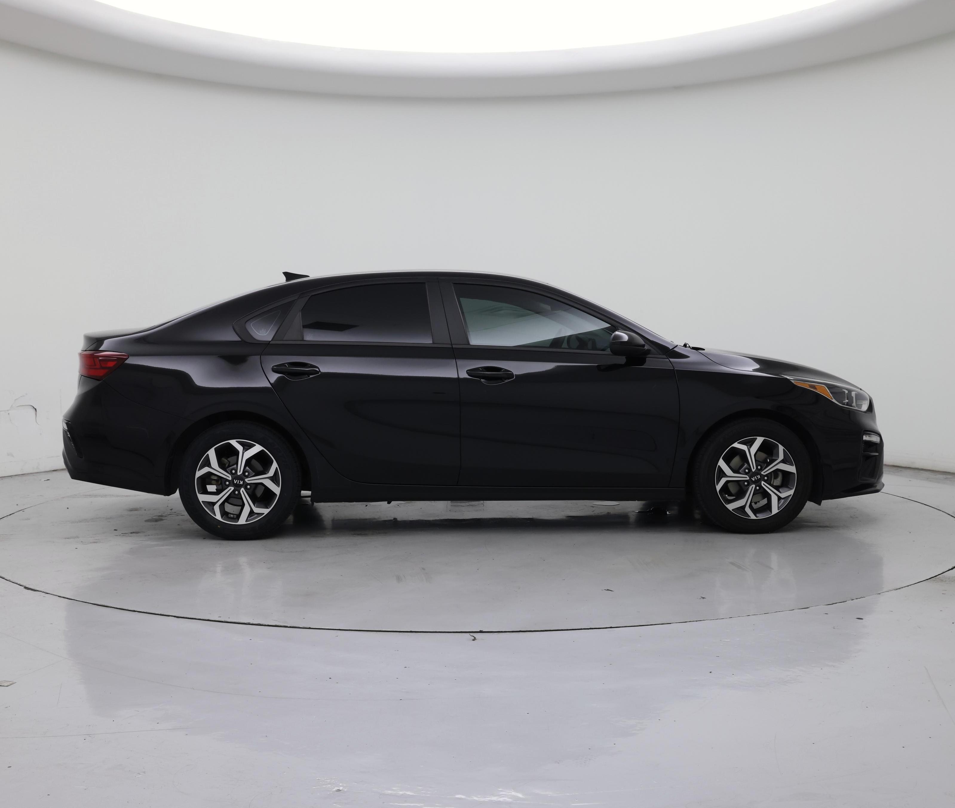 Thumbnail: 2021 Kia Forte - 7
