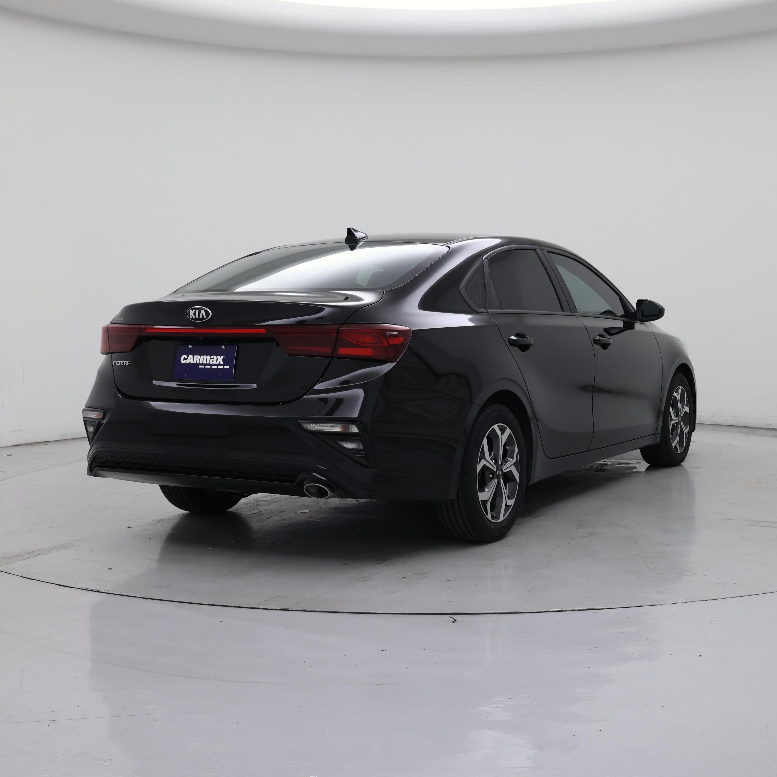 Thumbnail: 2021 Kia Forte - 8