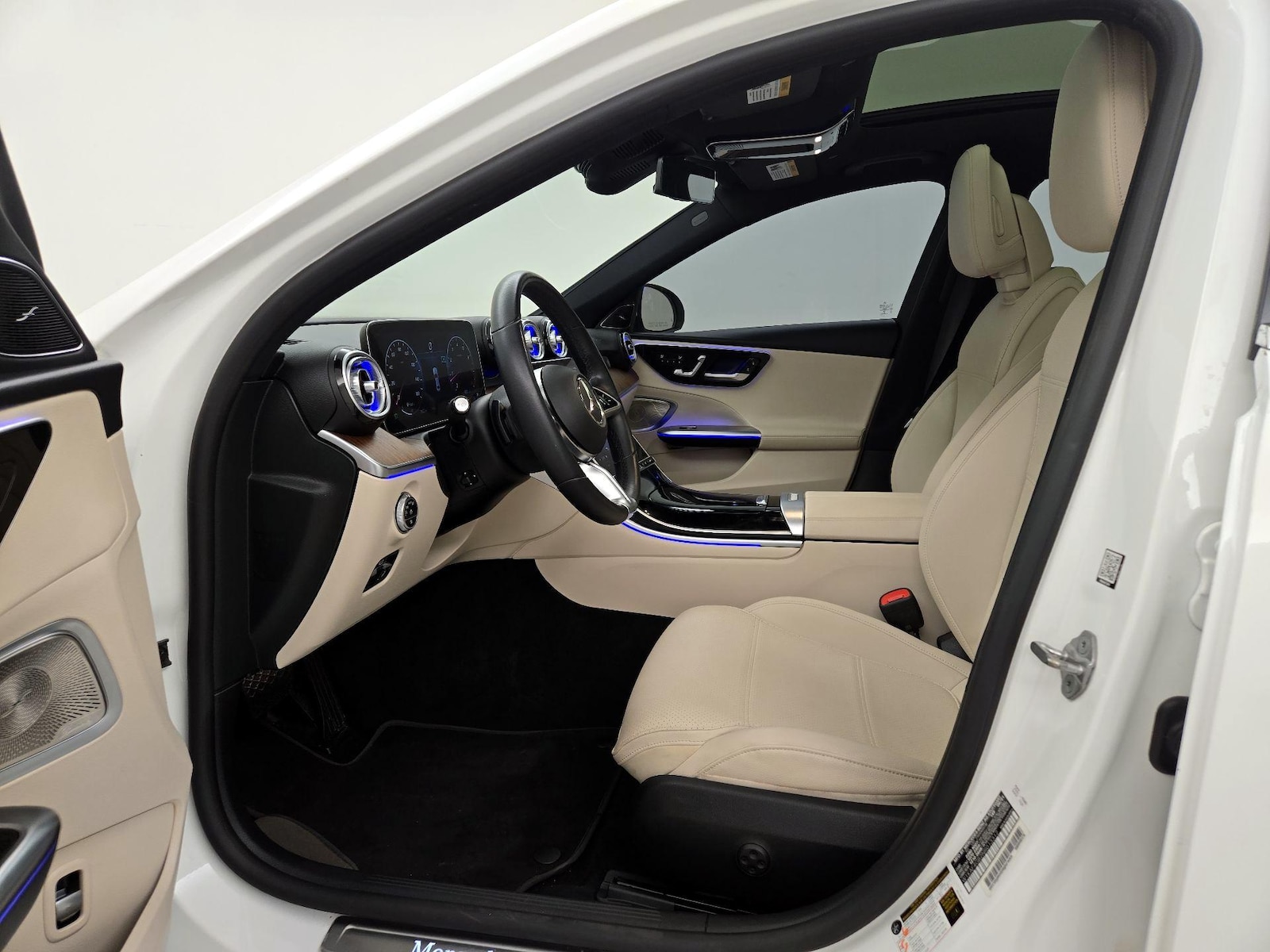 2022 Mercedes-Benz C-Class Sedan C 300 - Photo 12