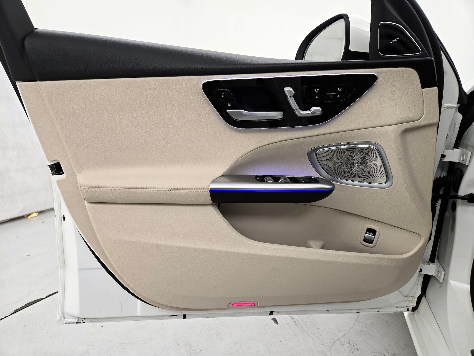 2022 Mercedes-Benz C-Class Sedan C 300 - Photo 13