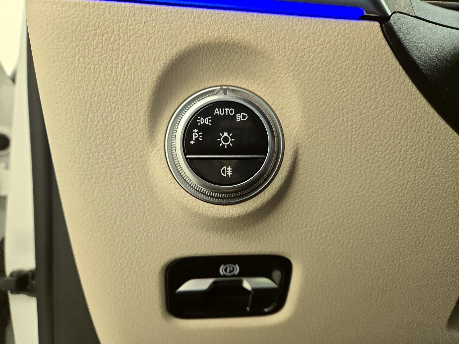 2022 Mercedes-Benz C-Class Sedan C 300 - Photo 14
