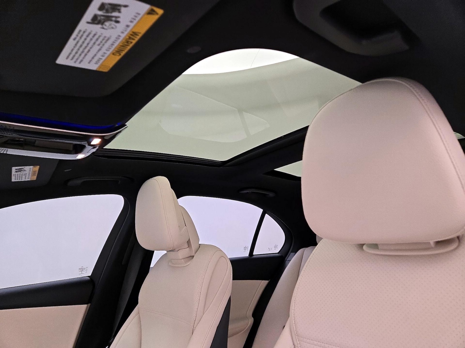 2022 Mercedes-Benz C-Class Sedan C 300 - Photo 20
