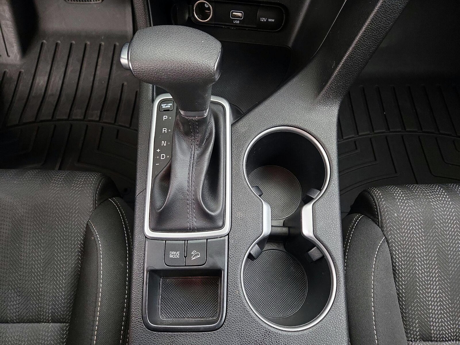 2022 Kia Sportage LX, photo 18