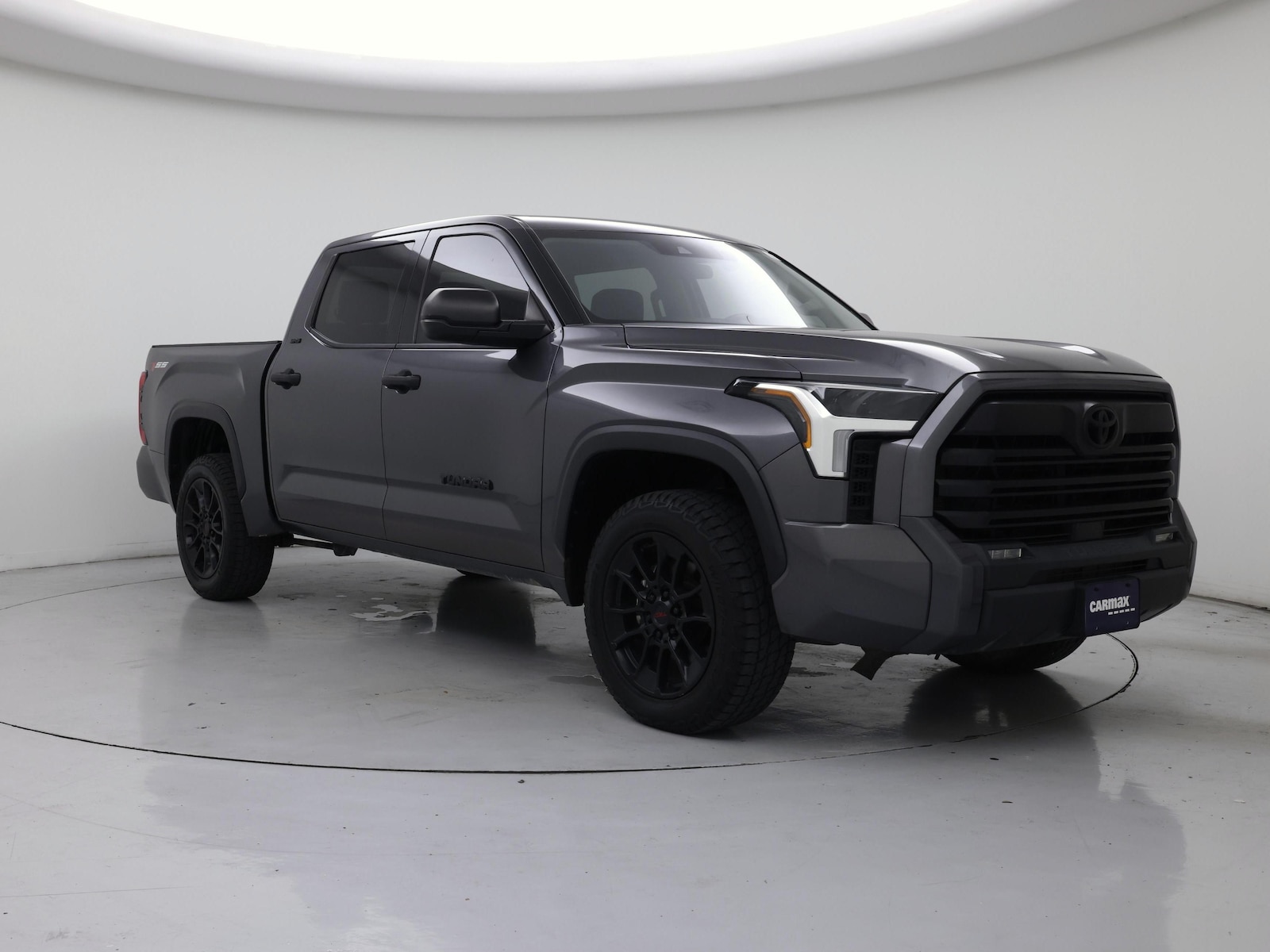 2023 Toyota Tundra SR5 - Photo 2