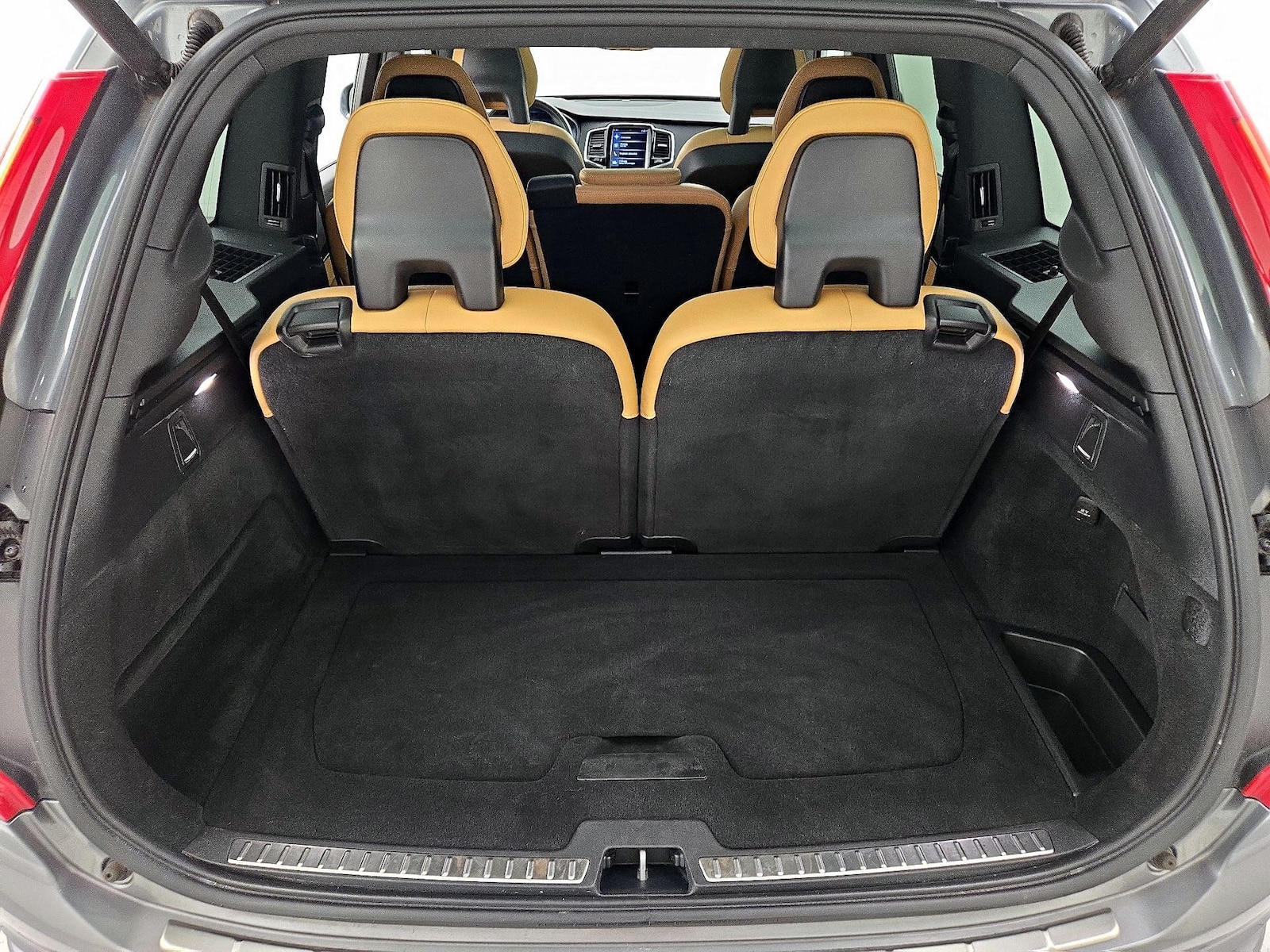 2018 Volvo XC90 Momentum - Photo 24